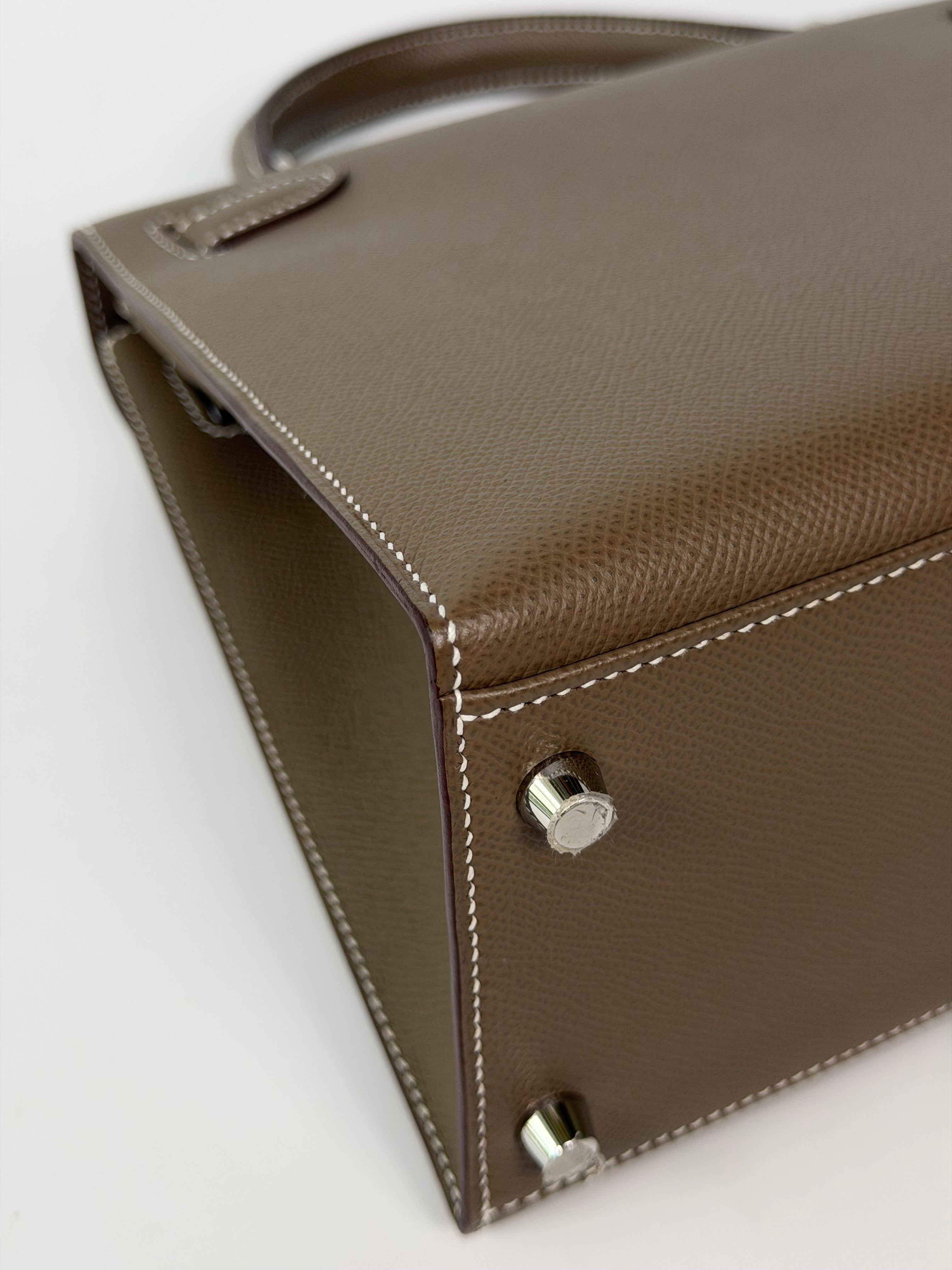 Hermès Kelly 28 In Etoupe Epsom Leather With Palladium Hardware