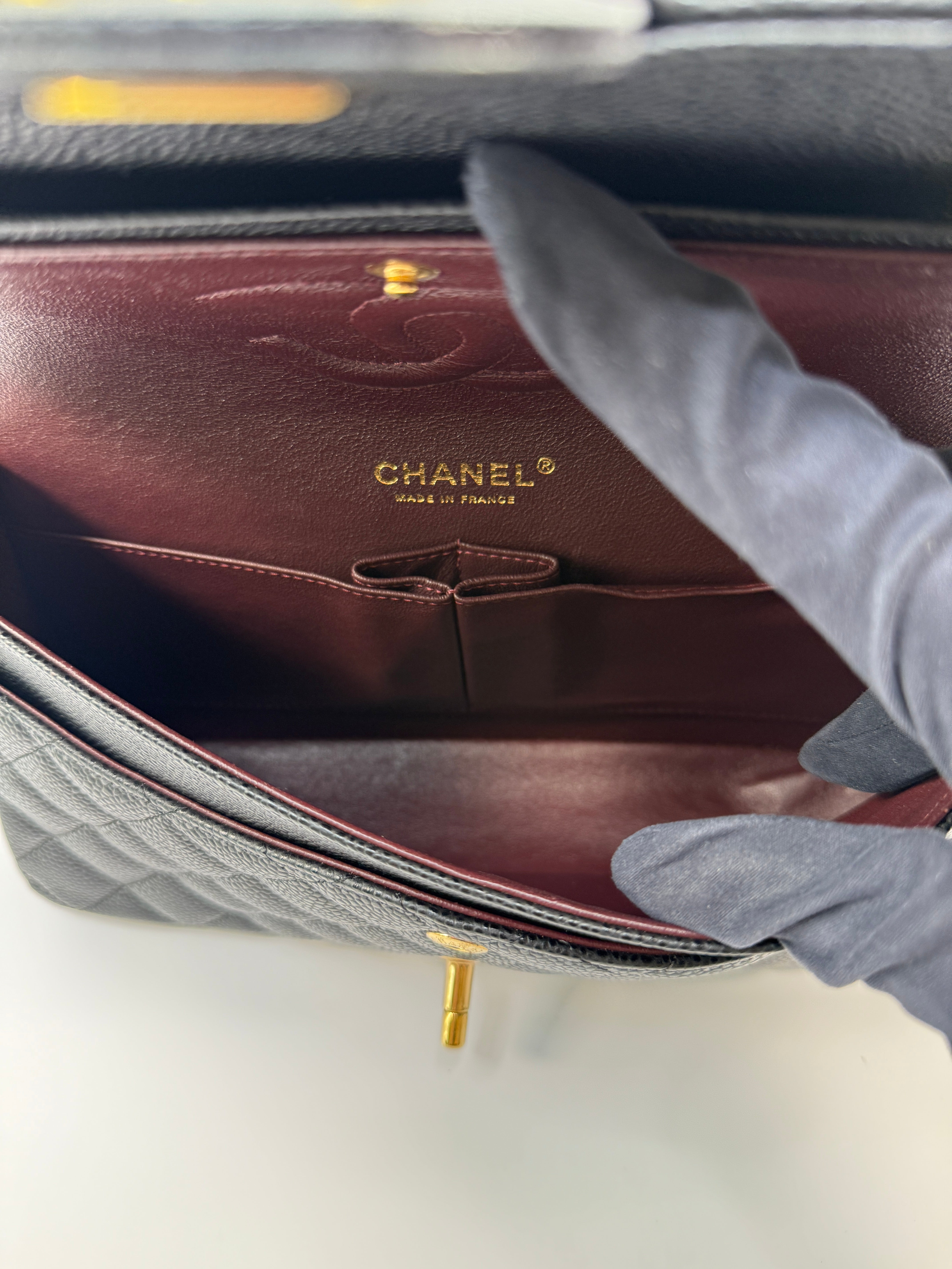 Chanel Medium Classic Double Flap Black Caviar With GHW