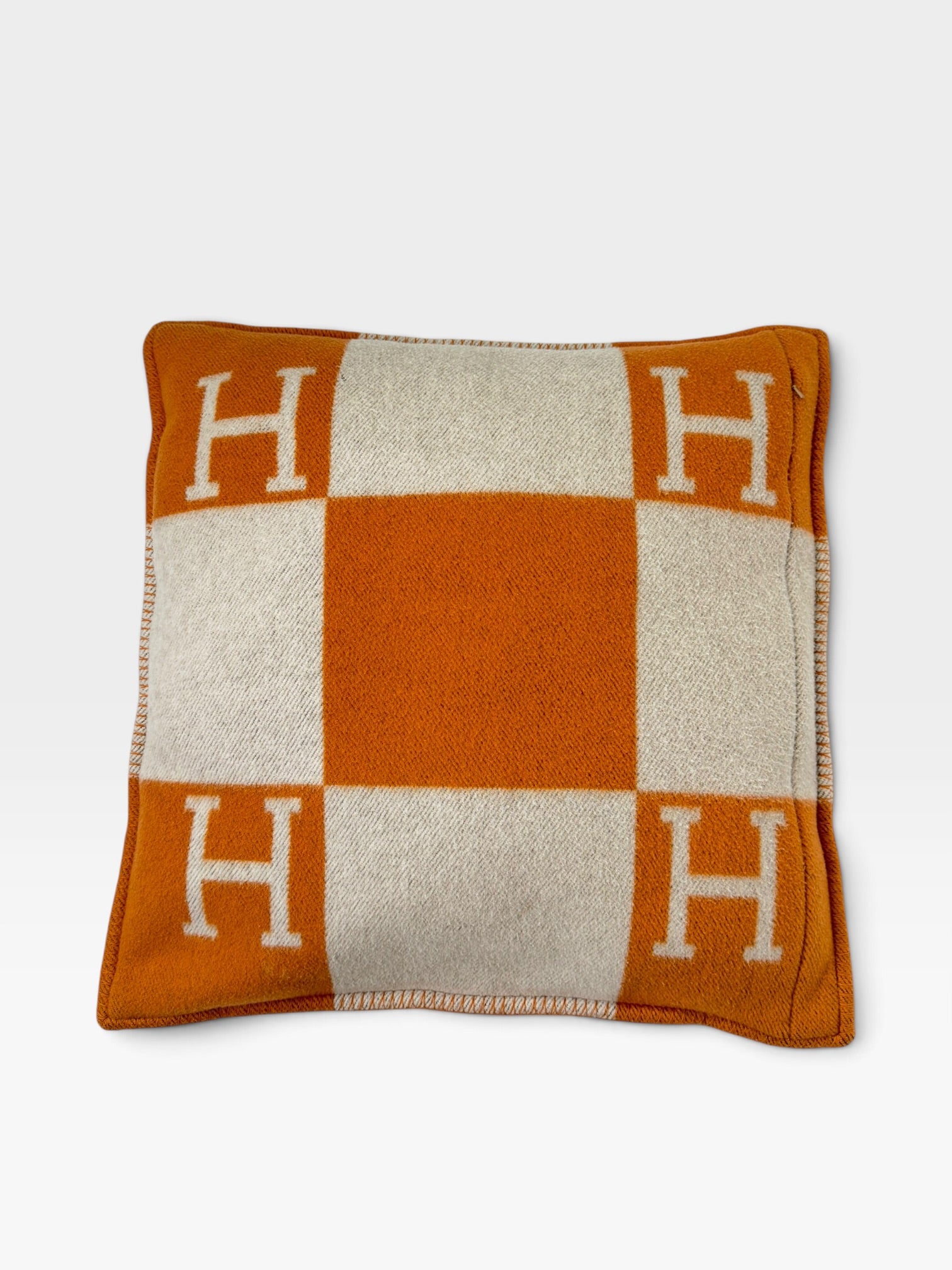 Hermès Avalon Cushion 70x70 In Ecru And Potiron. 100% authentic and preloved in excellent condition.