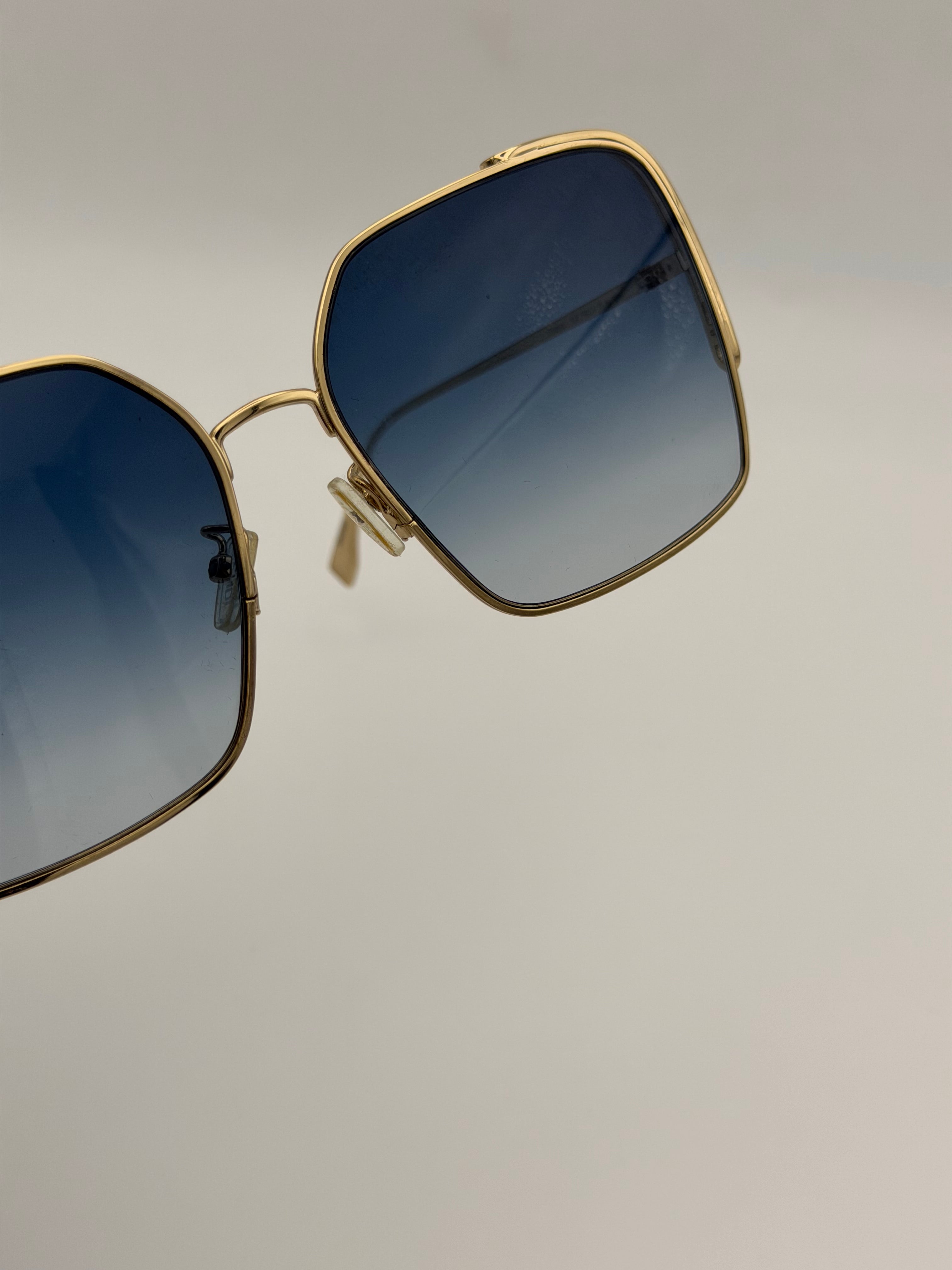 Fendi O'Lock Square Sunglasses
Authentic Pre Loved Verified by Luxe Cheshire Trusted Designer resale