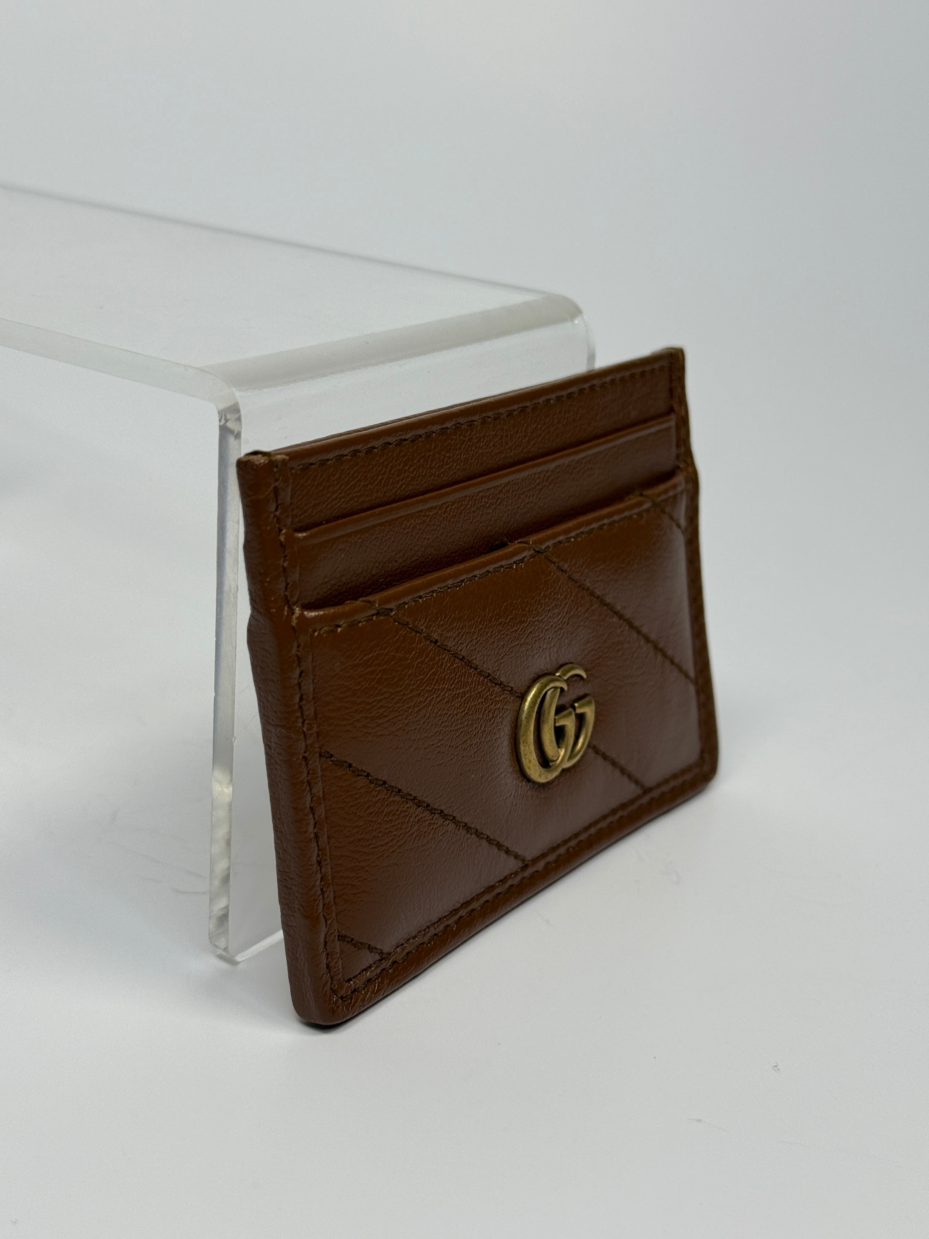 Gucci GG Marmont Card Holder