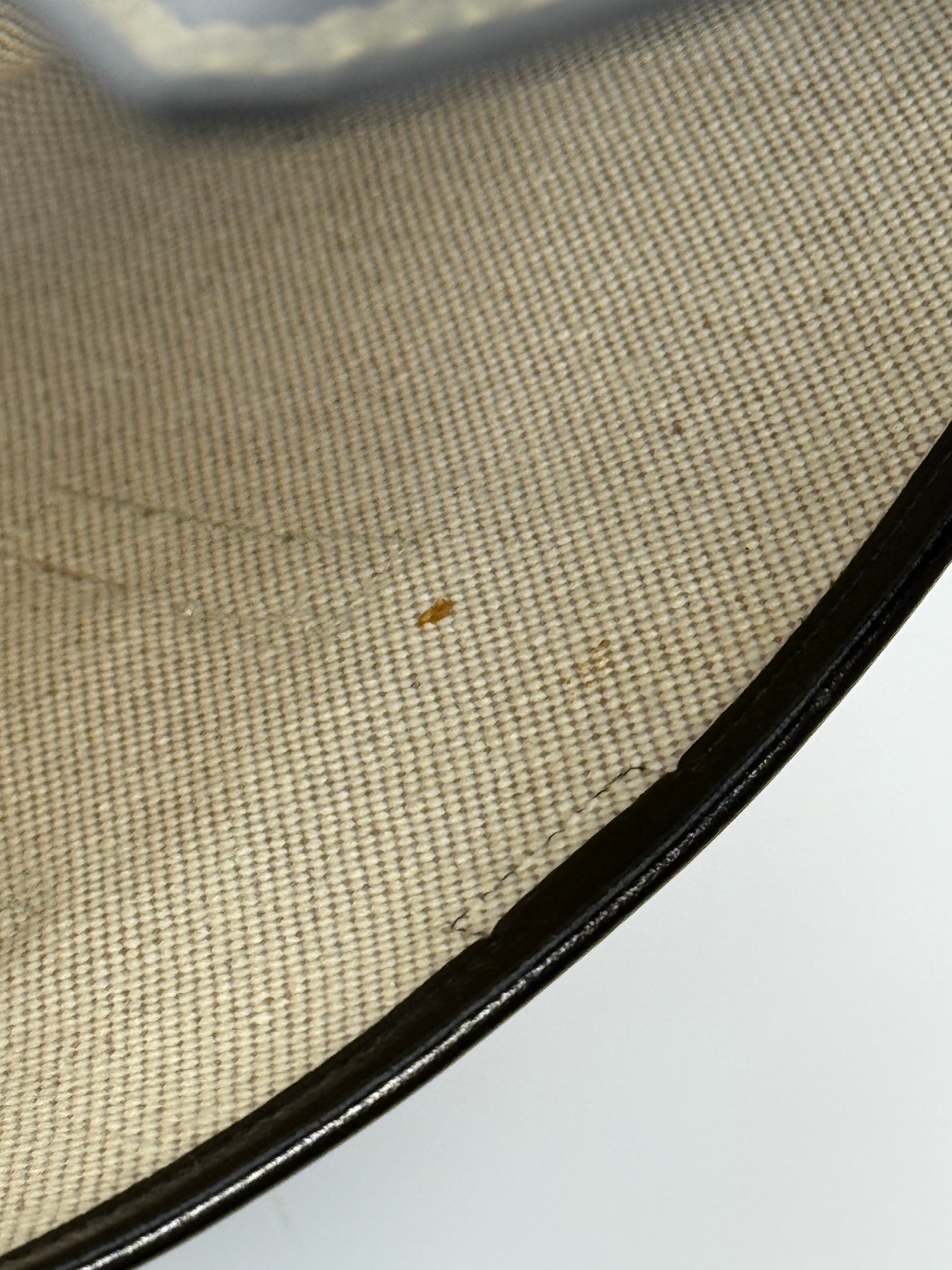 Authentic Pre Loved Hermès Jige Clutch Very Good Condition