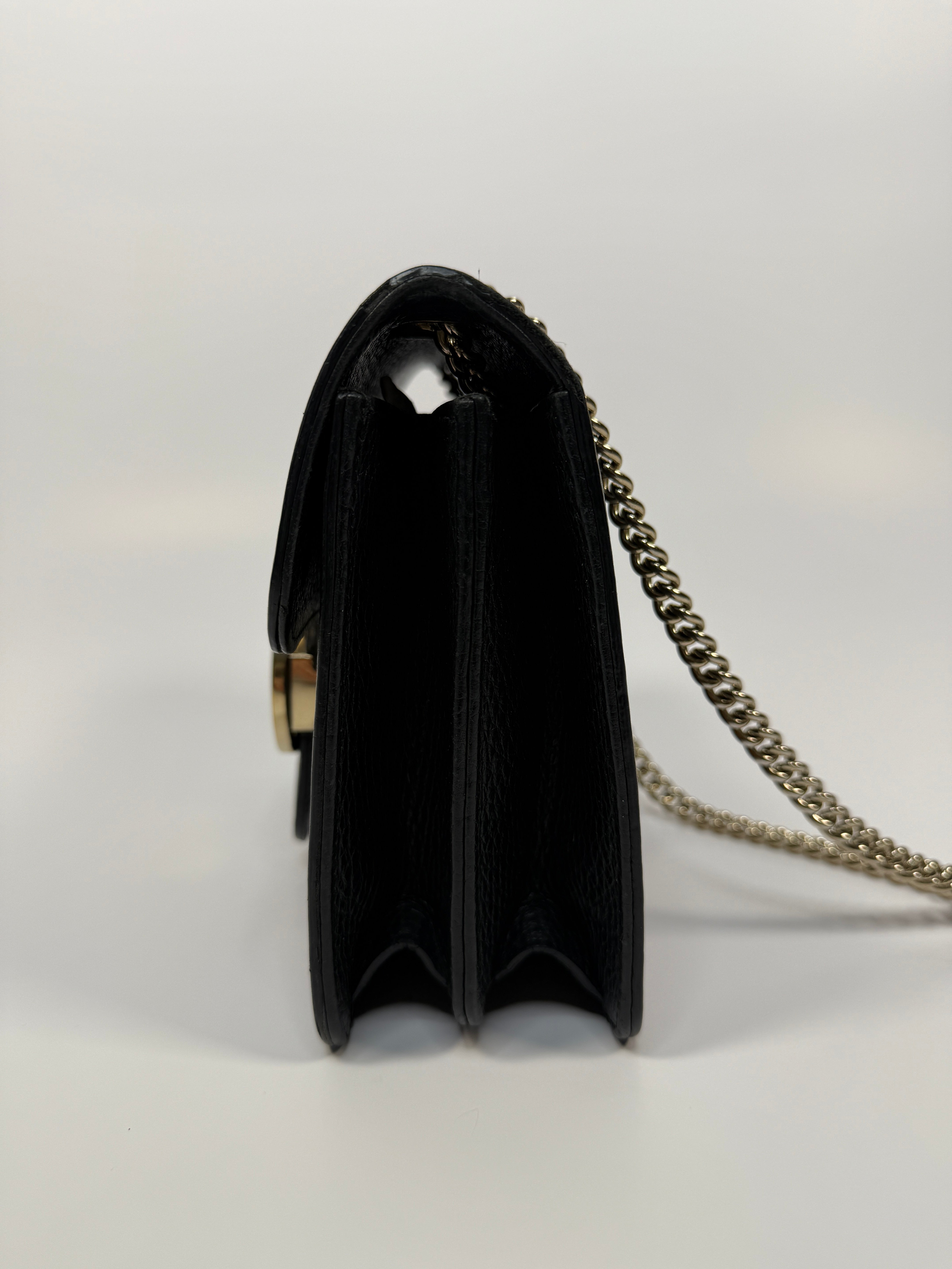 Gucci Interlocking G Wallet On Chain