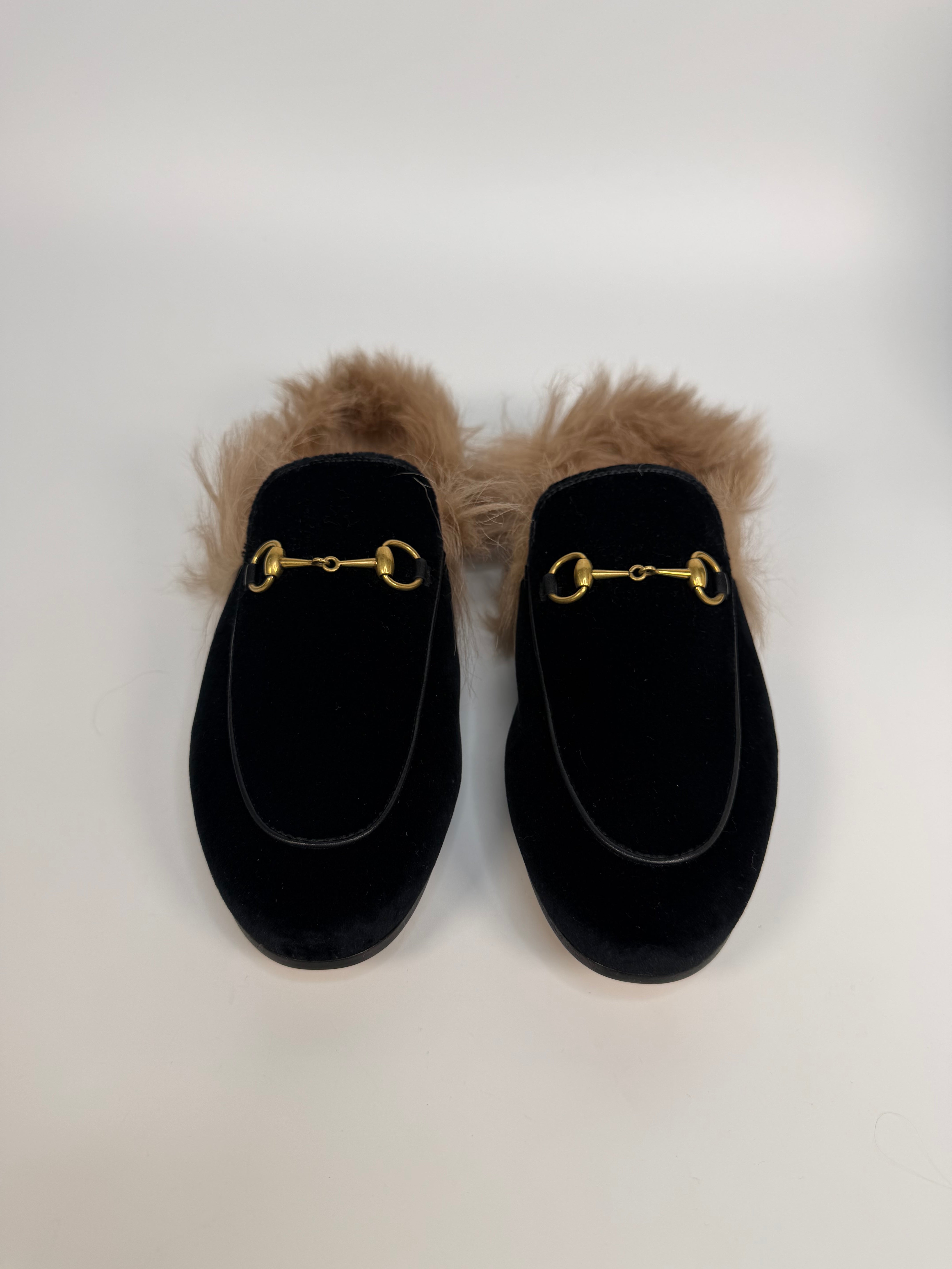 Gucci Princetown Mules In Black Velvet / Fur (Size 40 /UK 7). authentic and preloved in new/unused condition.
