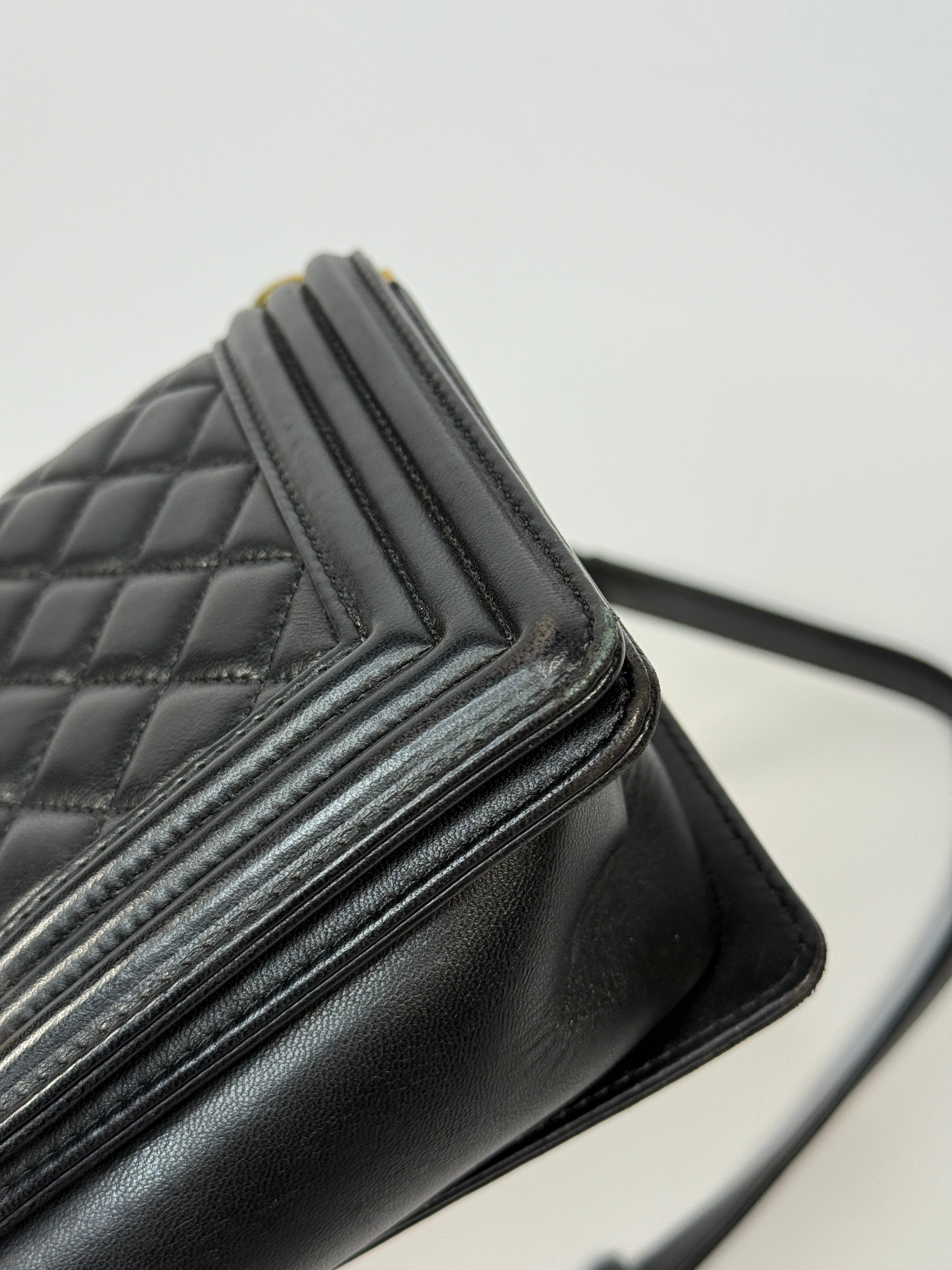 Chanel Boy Bag Medium In Black Lambskin Leather With Gold Hardware
Pre Loved & Authentic