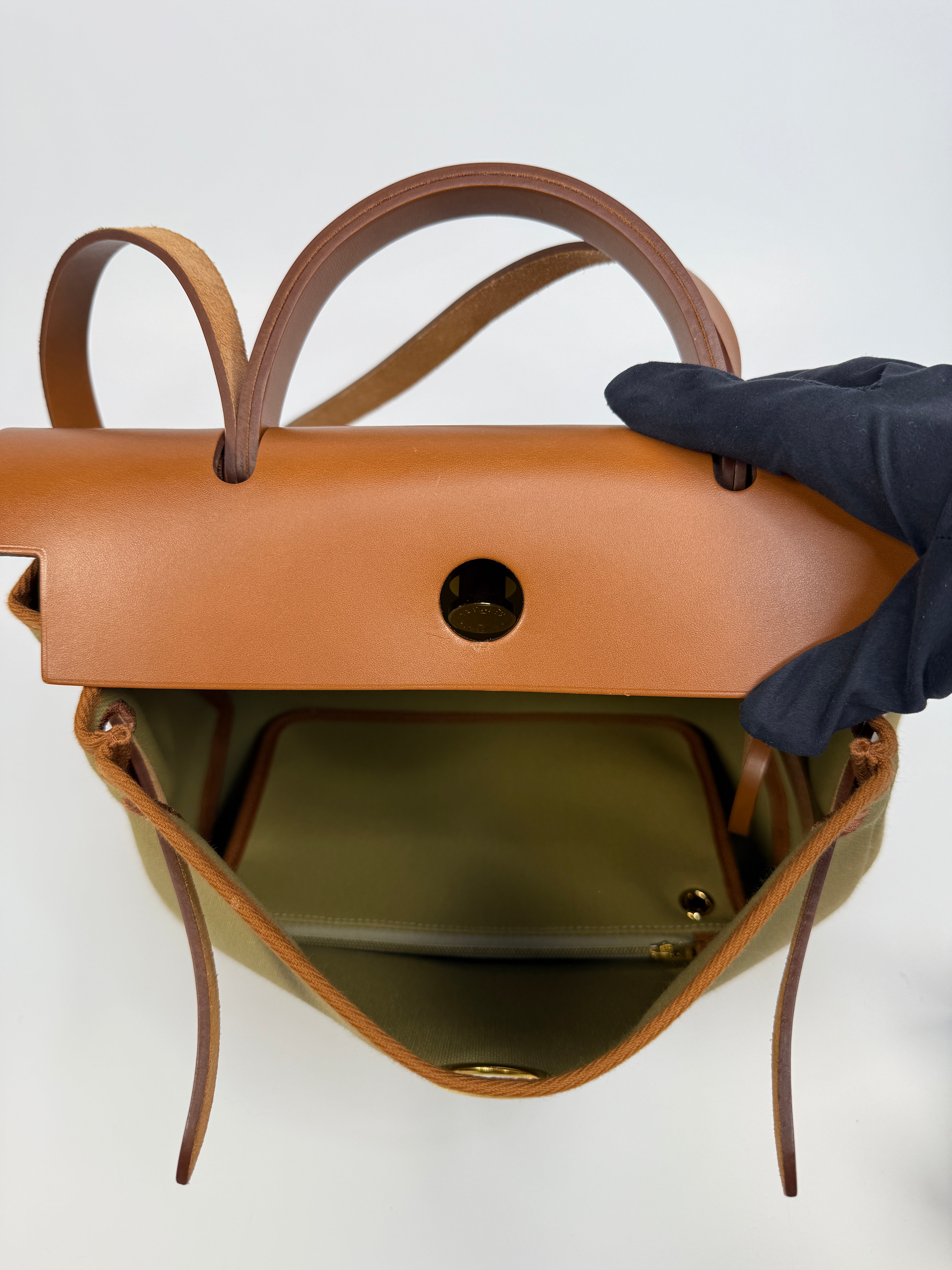 Authentic Pre Loved Hermès Herbag 31 Zip Retourne in Poussière Fauve with Gold Hardware Excellent Condition