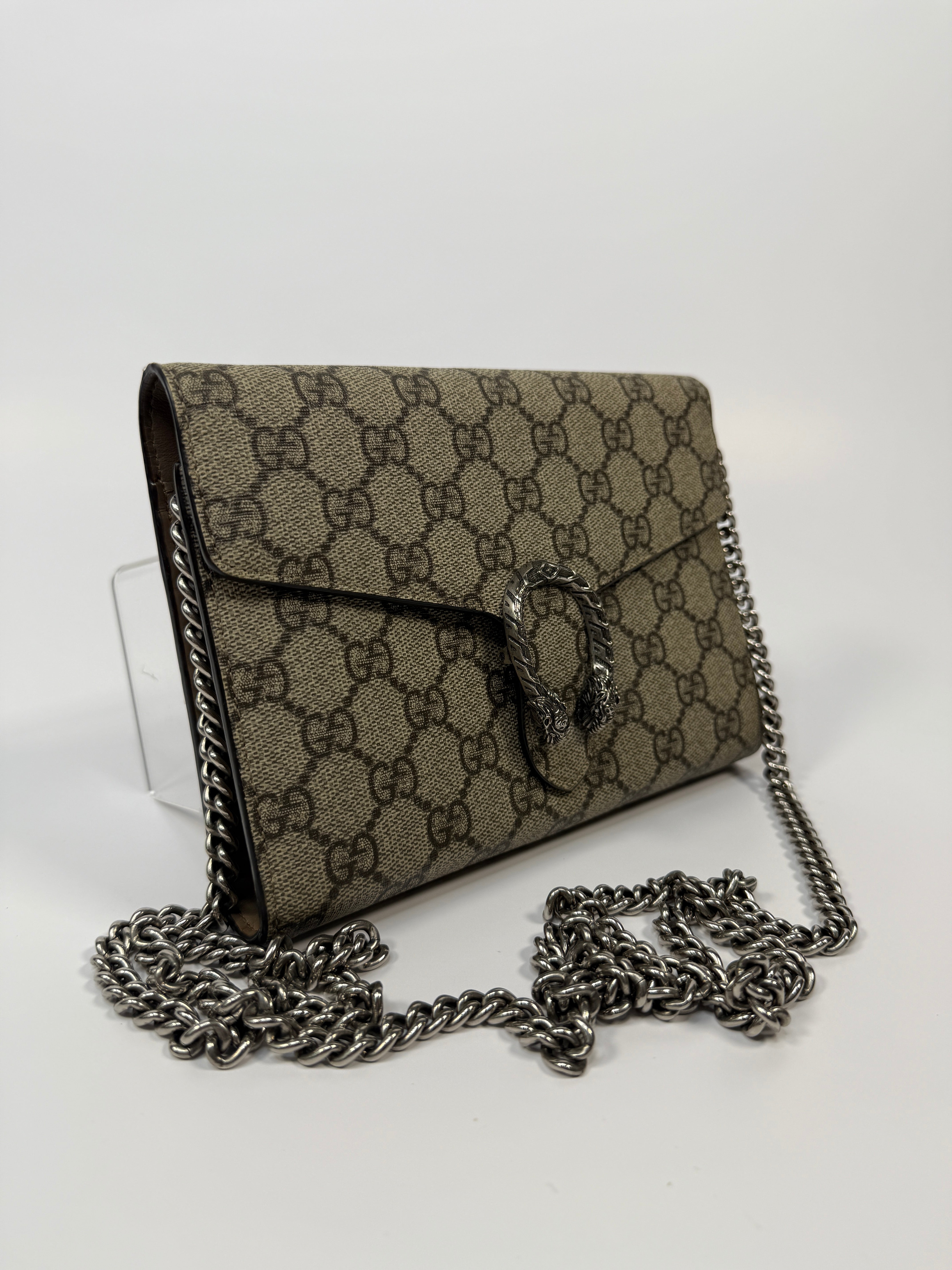 Gucci Dionysus GG Supreme Chain Wallet