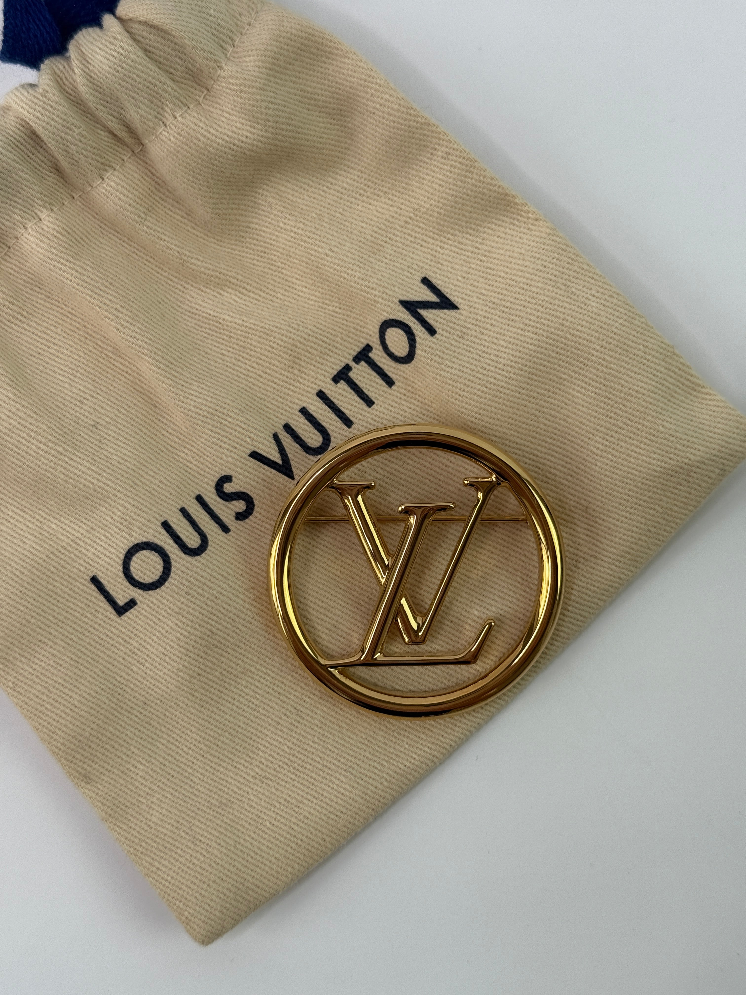 Louis Vuitton Embrace Poncho