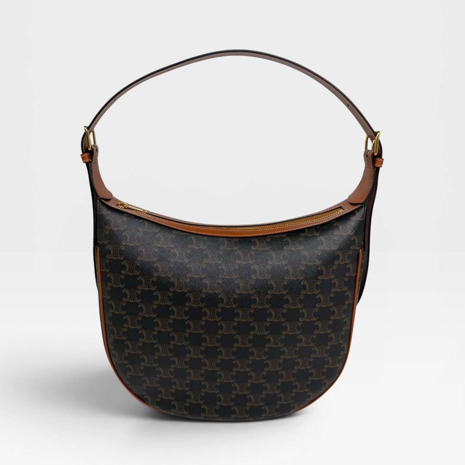 Celine Medium Heloise Triomphe Shoulder Bag. Authentic and preloved in excellent condition