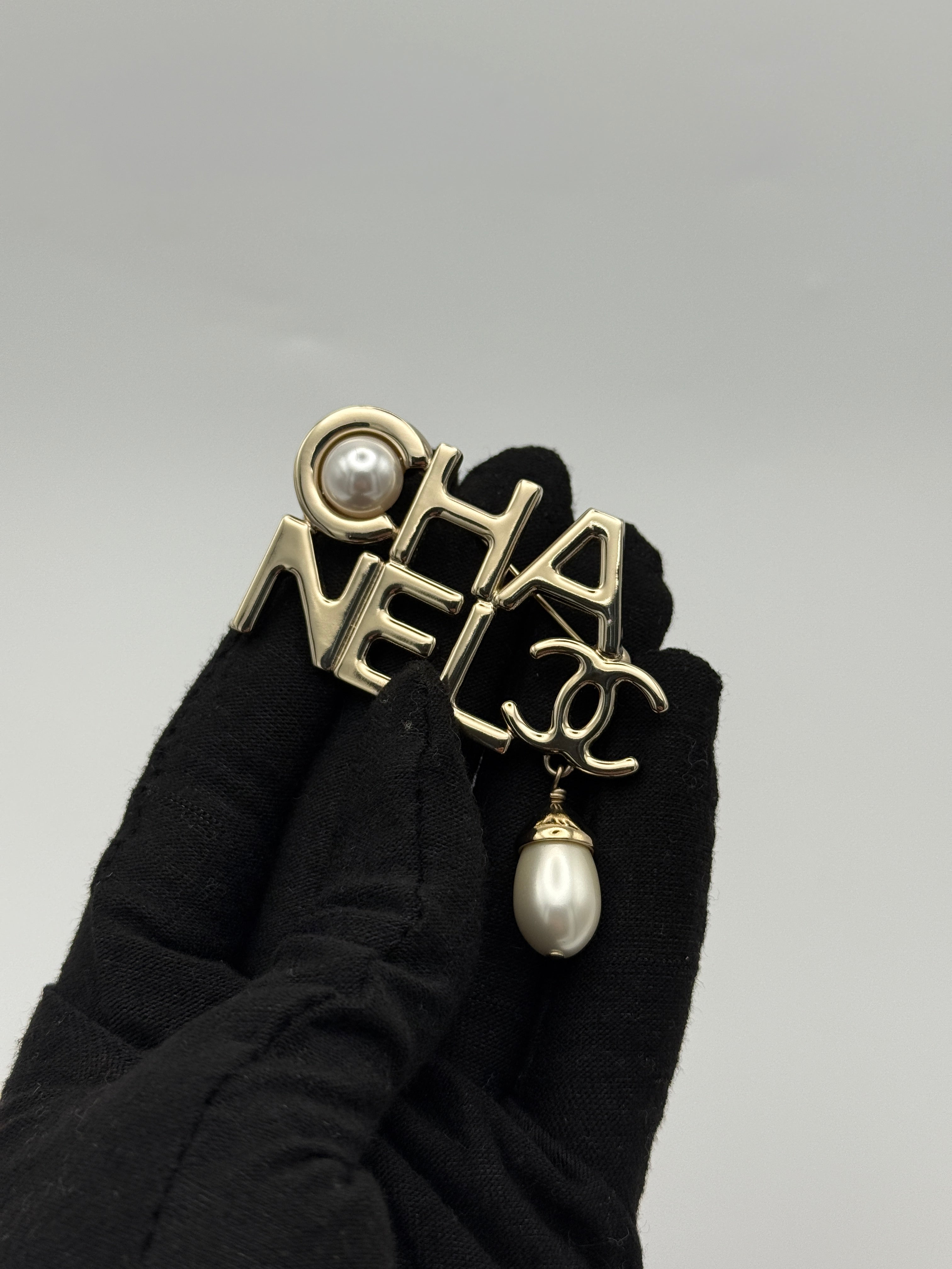 Chanel CC Pearl Drop Logo Brooch, authentic and preloved in excellent condition