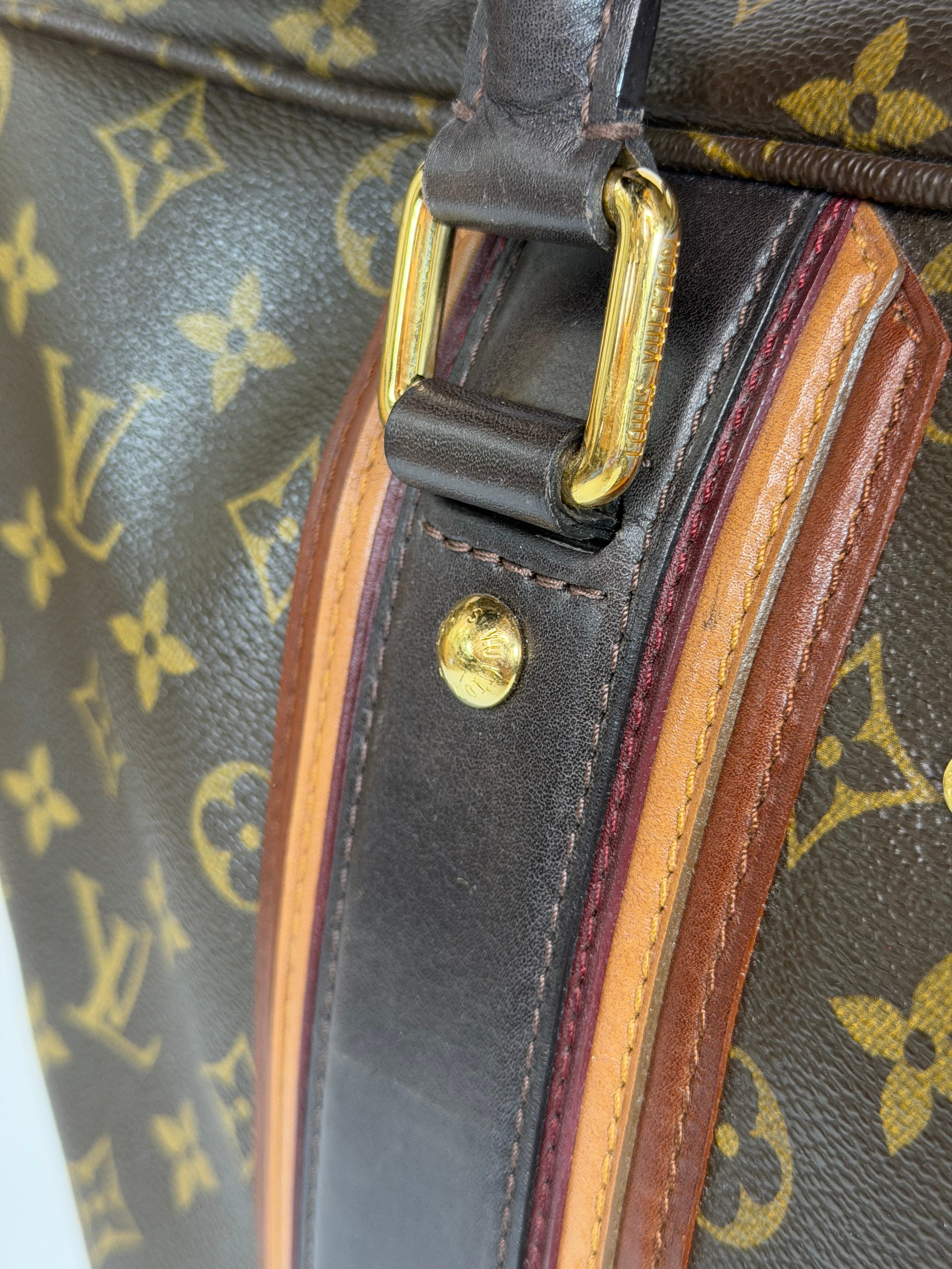 Louis Vuitton Poche Document Portfolio In Monogram Gold Hardware. Authentic and preloved in excellent condition. Verified by Luxe Cheshire. Insured next day delivery