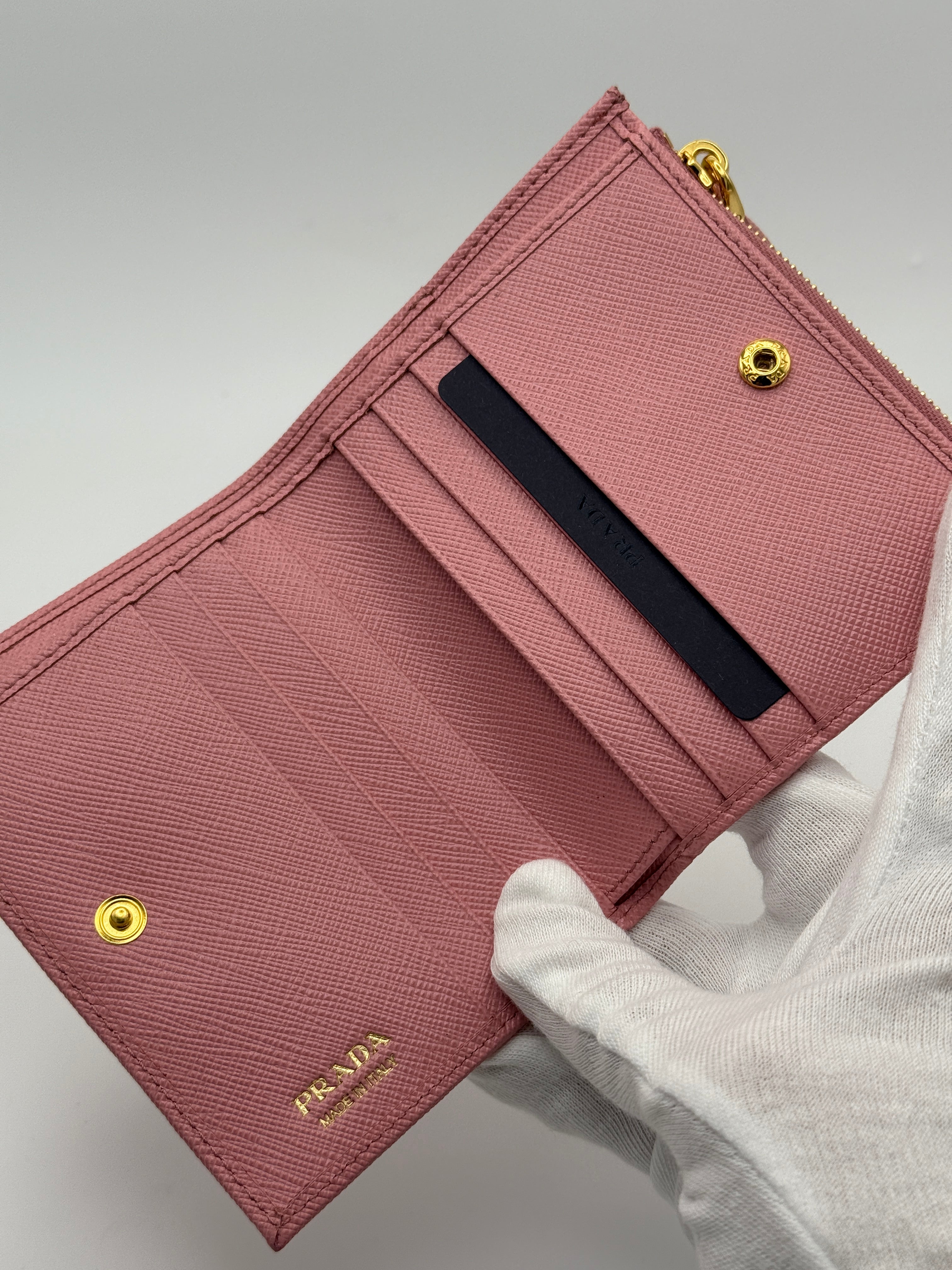 Prada Small Wallet In Pink Saffiano Leather