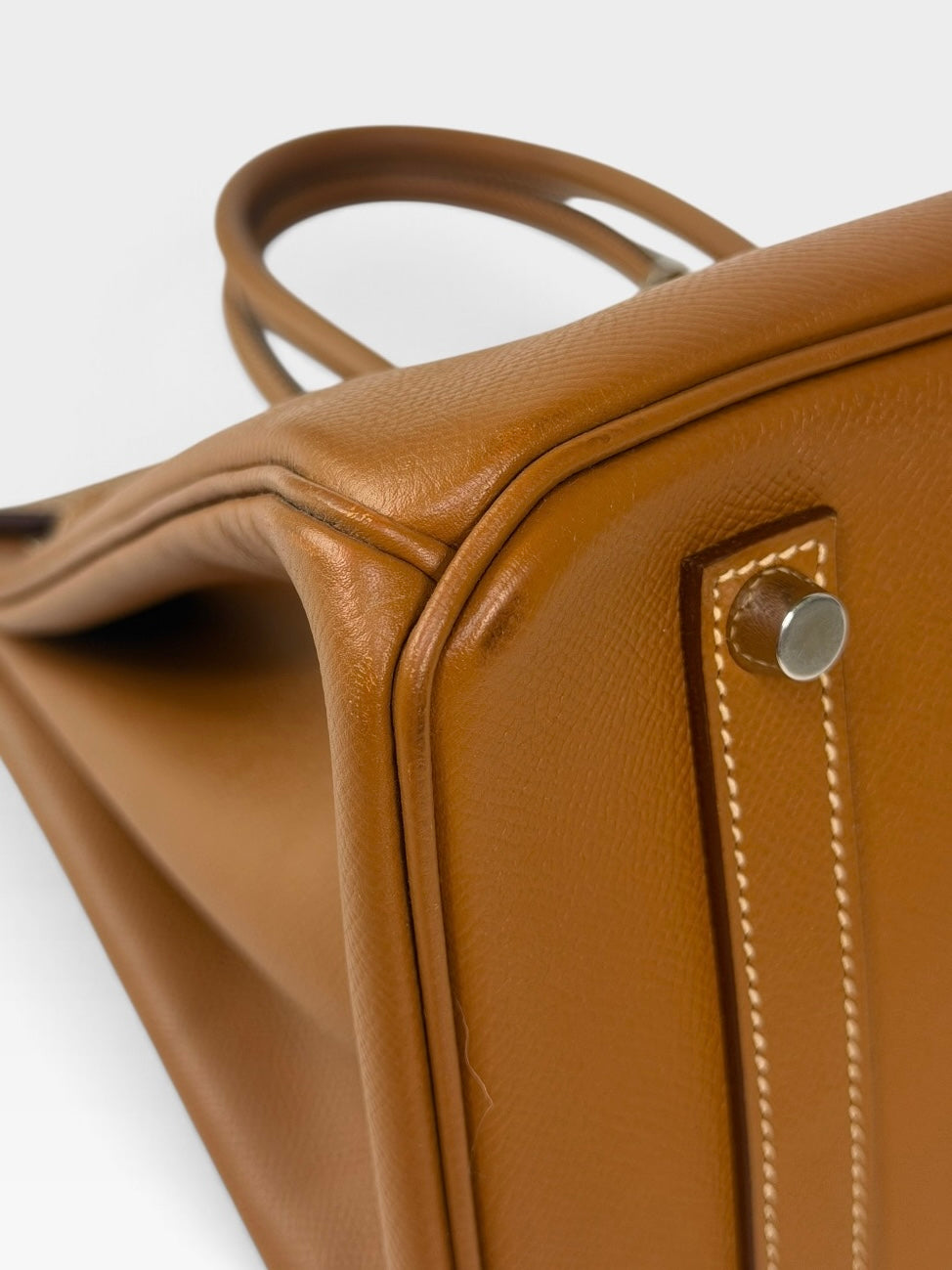 Hermès Birkin 35 In Gold Epsom Leather With Palladium Hardware. Authentic and preloved in very good condition. 100% Guarantee
