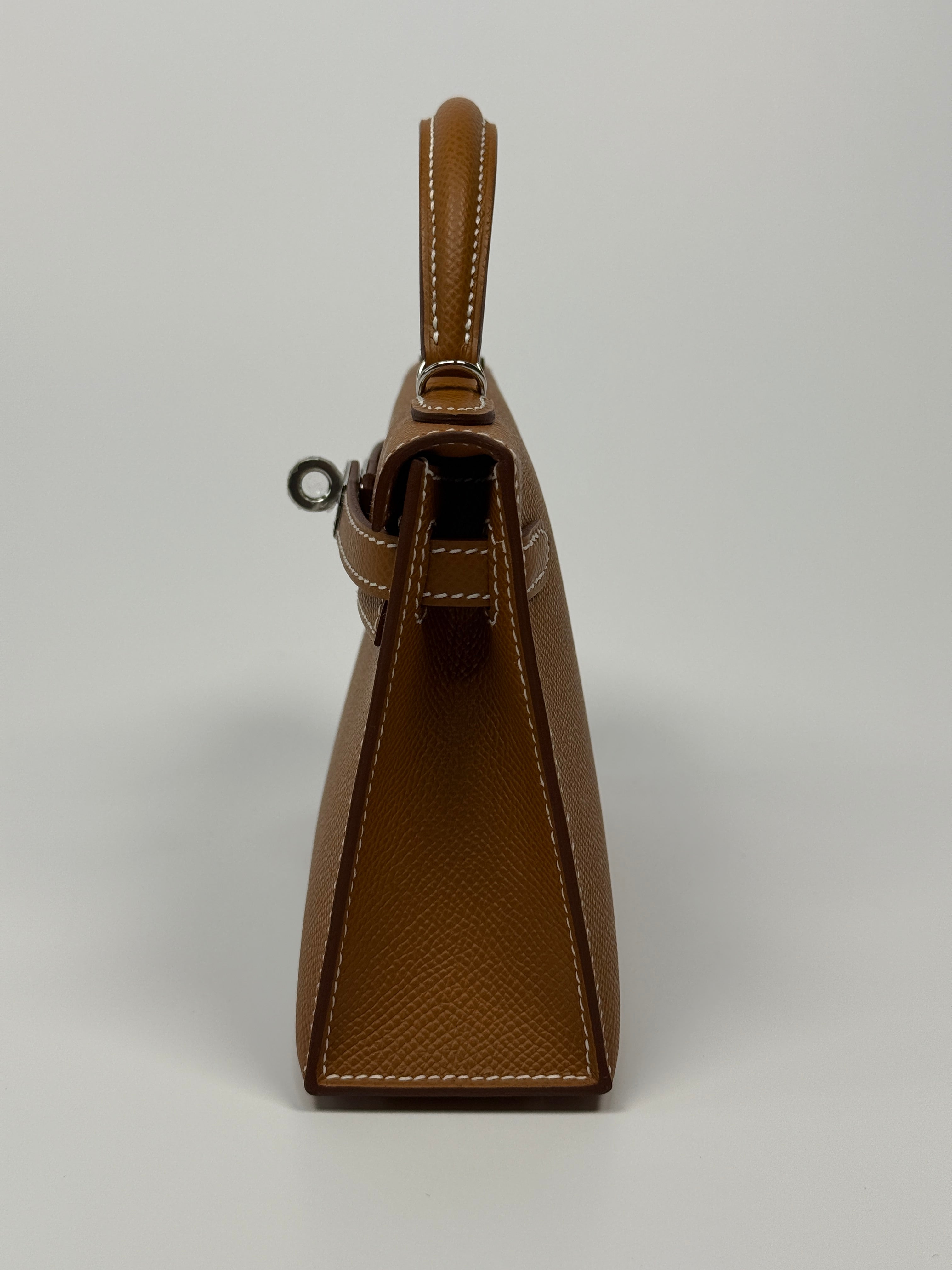 Hermès Mini Kelly Sellier In Gold Epsom Leather With Palladium Hardware New and unused Authentic and preloved