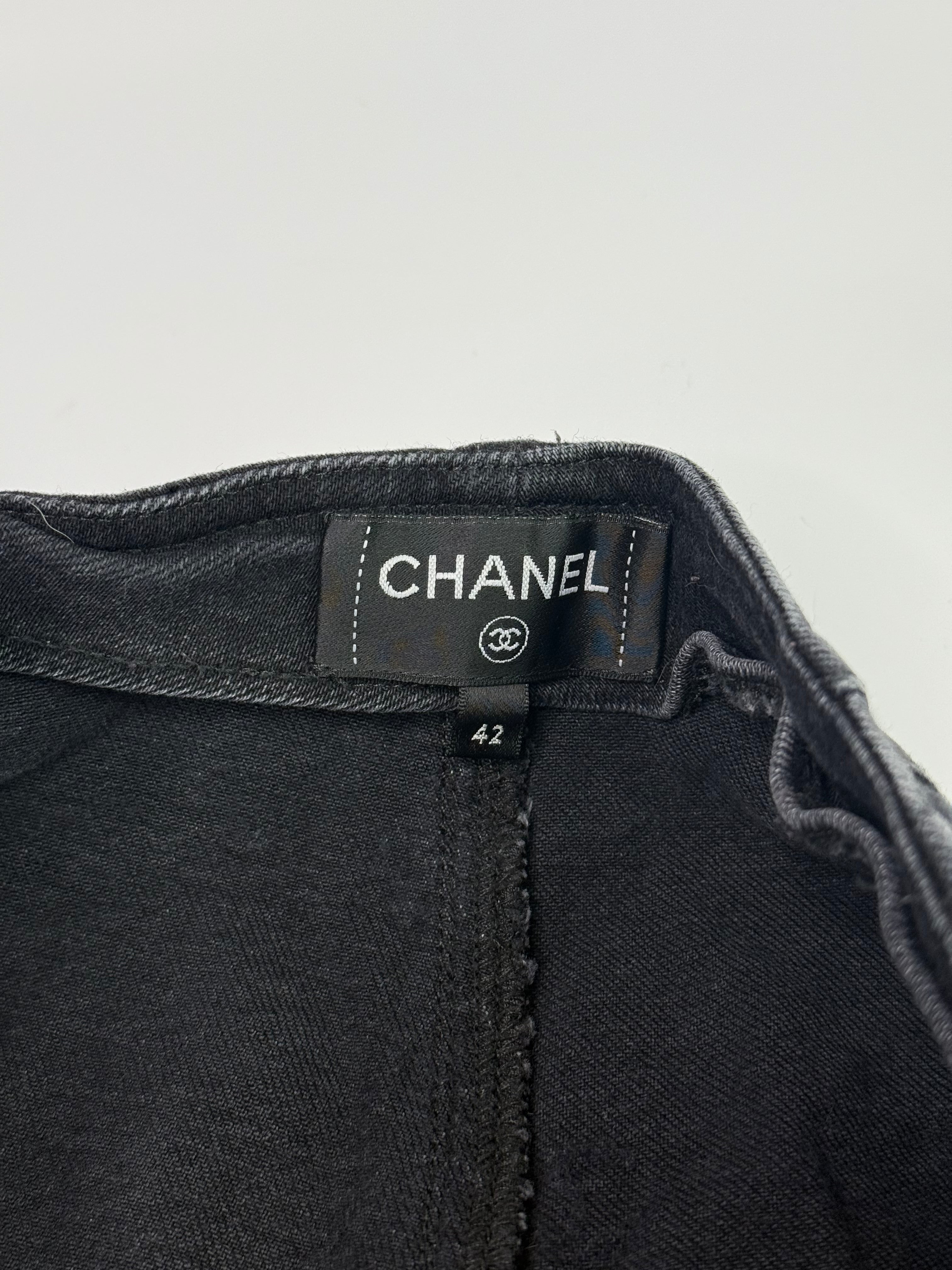 Chanel 23 Metiers D’Art Camellia & CC Logo Jeans (Size 42/UK14)