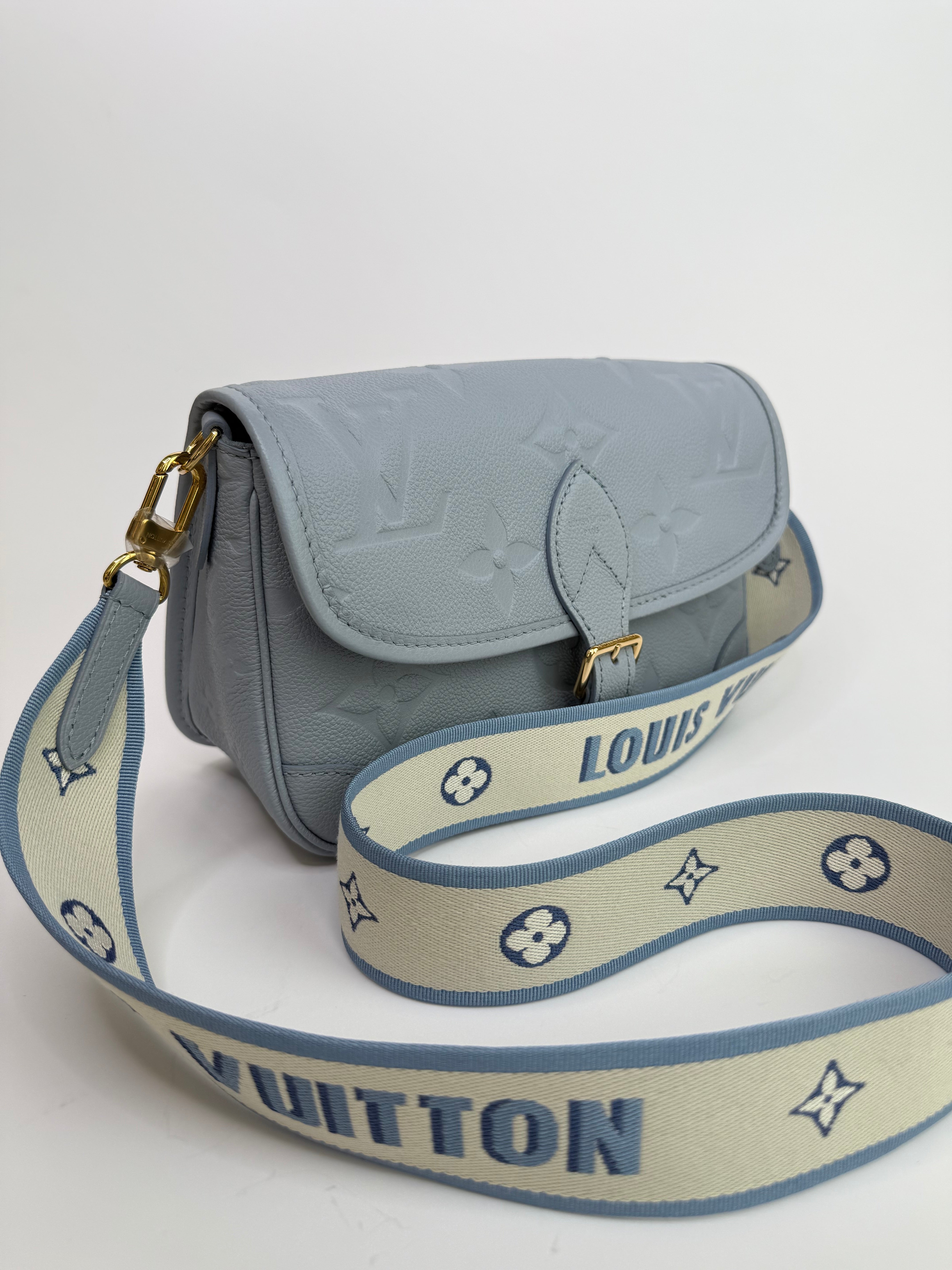 Louis Vuitton Diana PM Bag