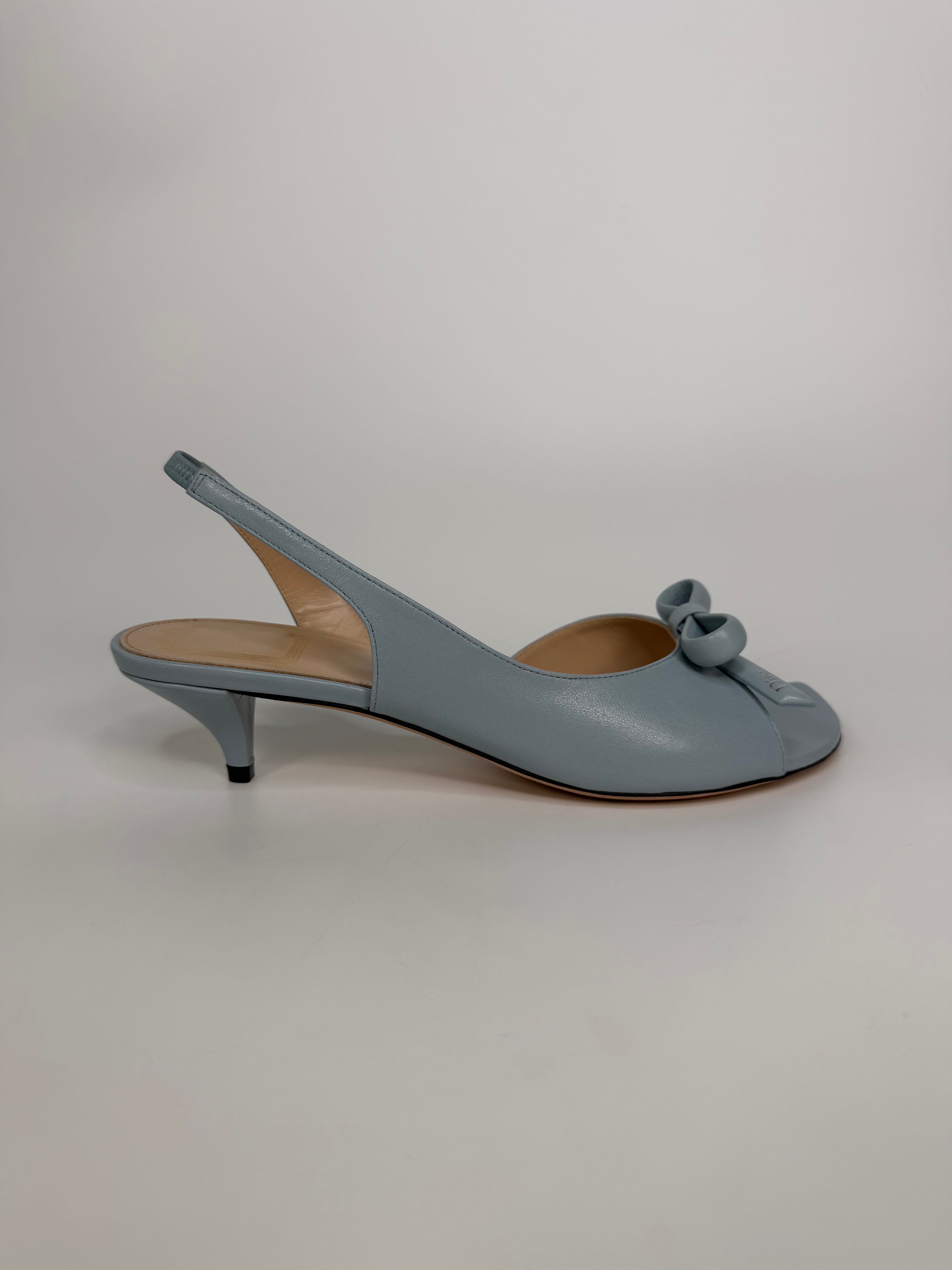 Christian Dior Bow Heeled Slingback Sandals In Blue Lambskin. Authentic and preloved in new and unused condition
