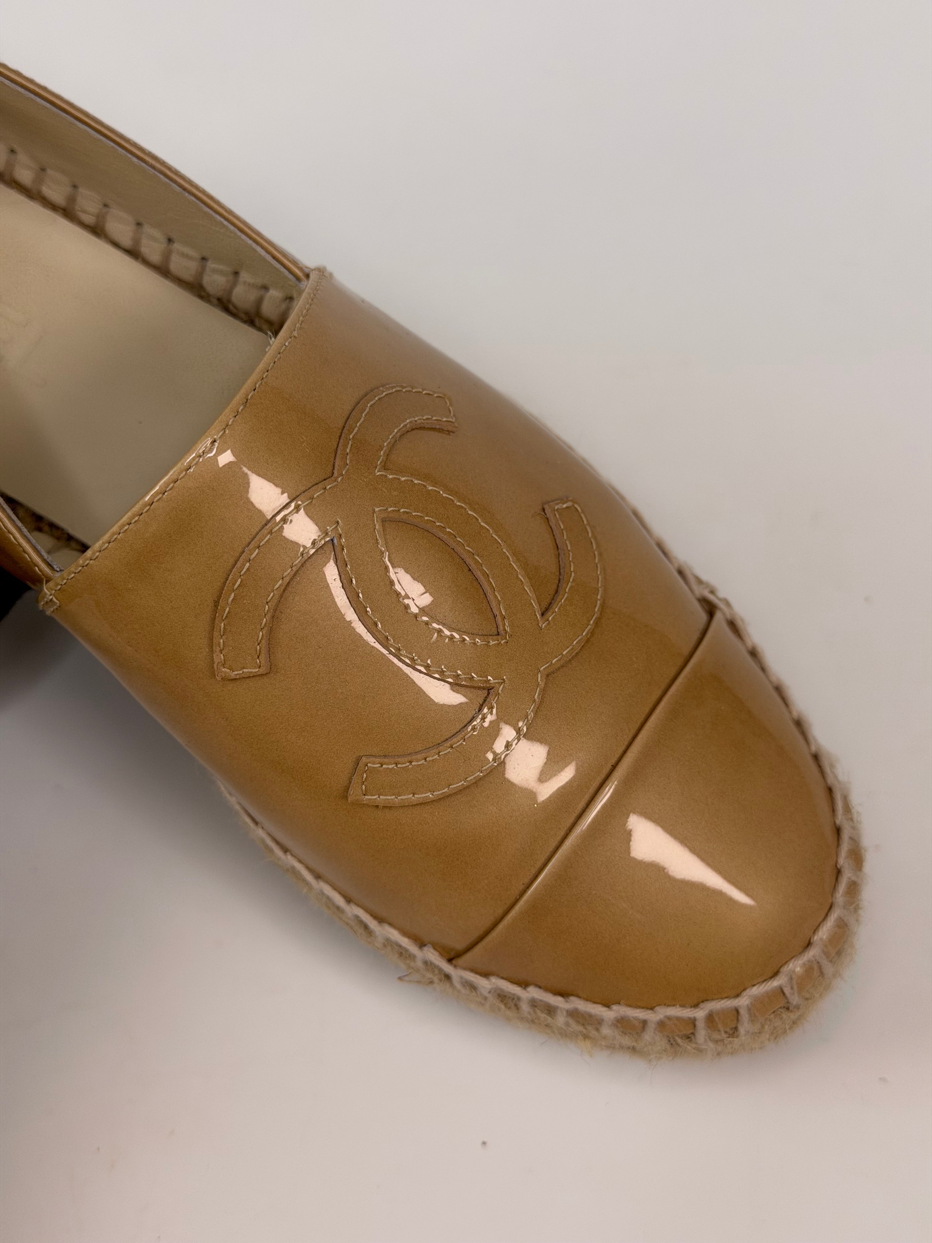 Chanel Espadrilles In Beige Patent Leather (Size 37/UK4) 100% authentic and preloved in excellent condition