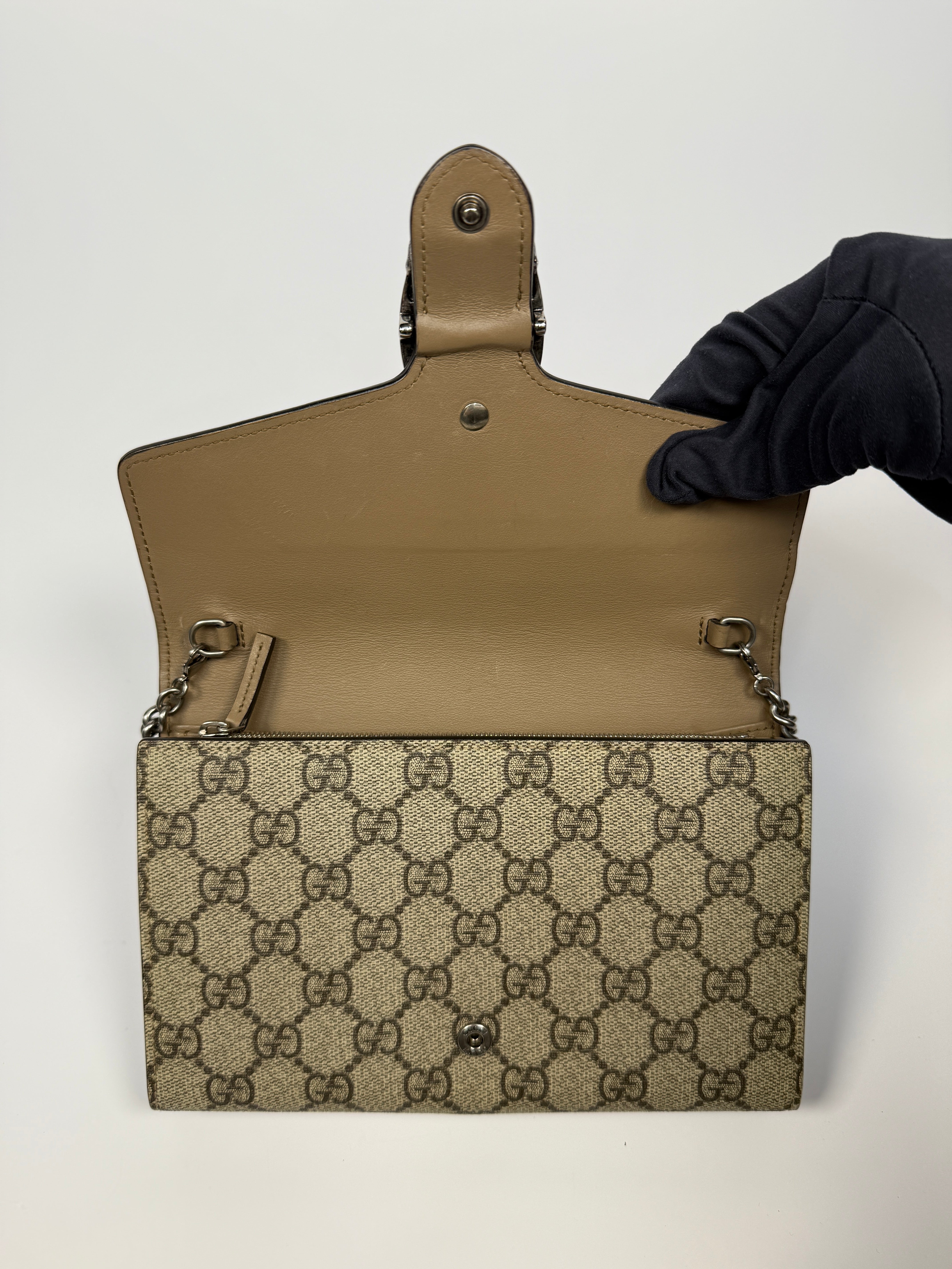 Gucci Dionysus GG Supreme Dionysus Canvas Wallet-on-Chain In Beige Supreme. Silver Hardware. Authentic and preloved in excellent condition.
