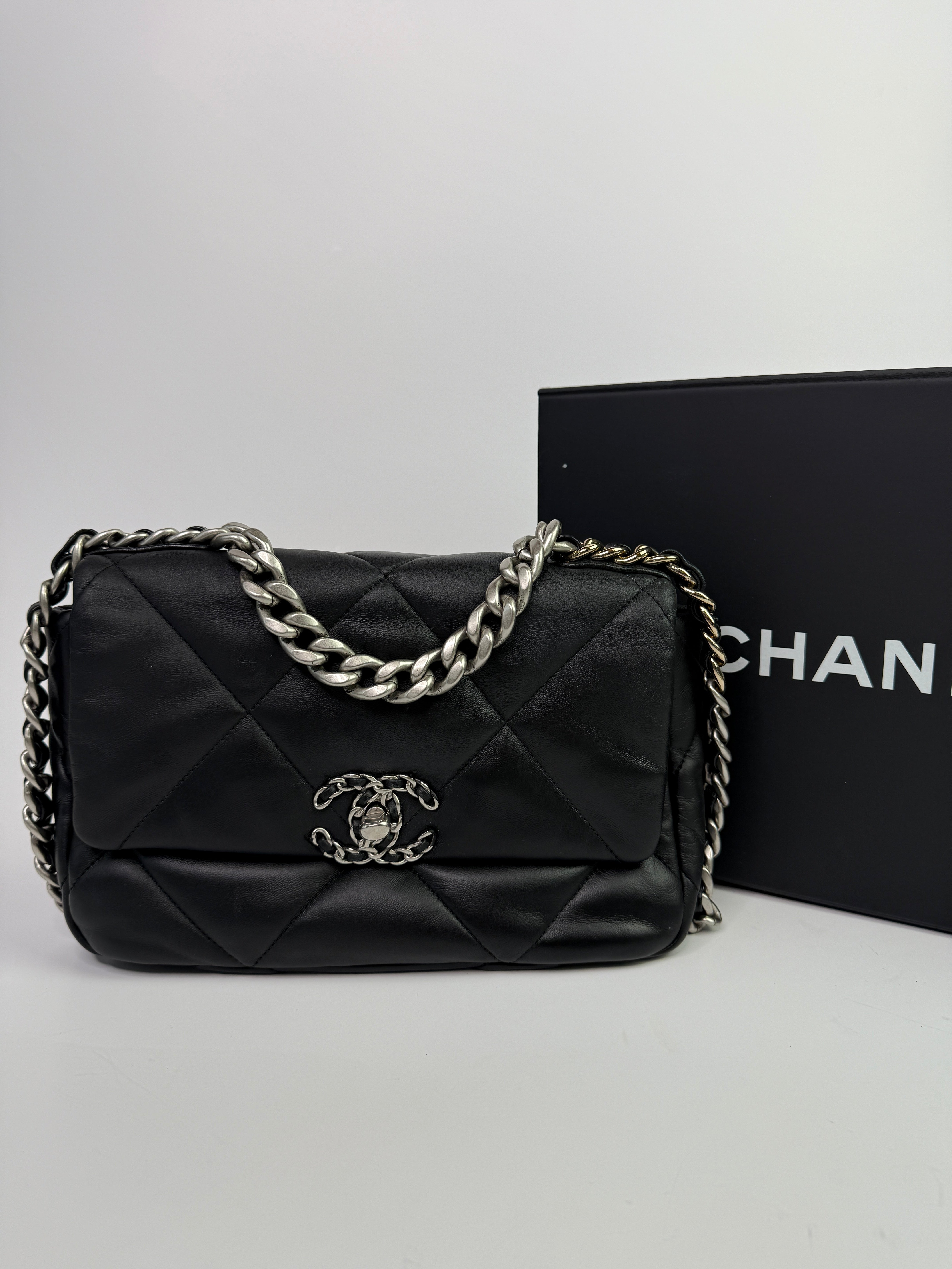 Chanel 19 Small In Black Lambskin Leather
Pre Loved & Authentic