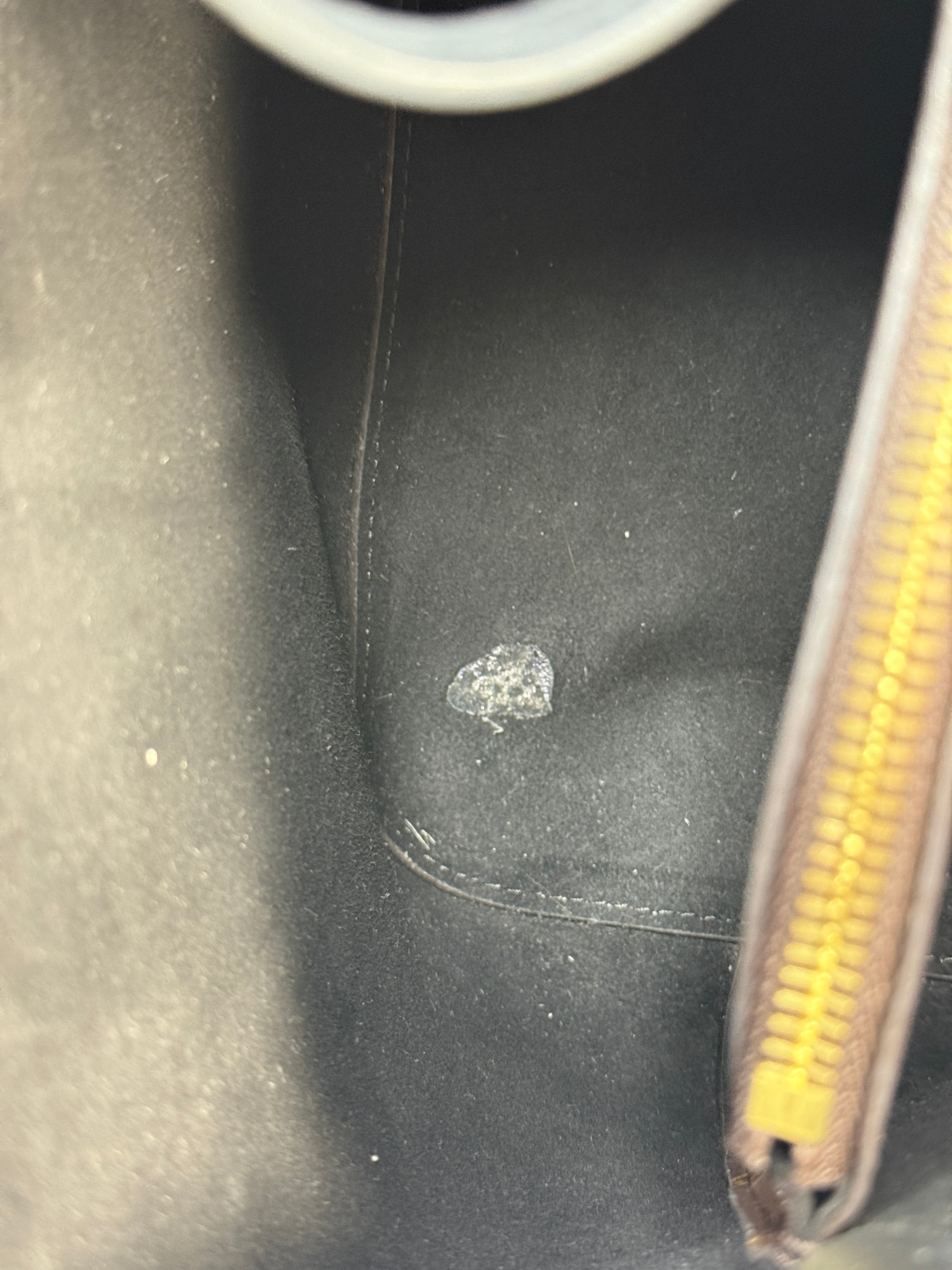 Authetic and preloved Louis Vuitton NéoNóe MM Bucket Bag In Brown Coated Canvas