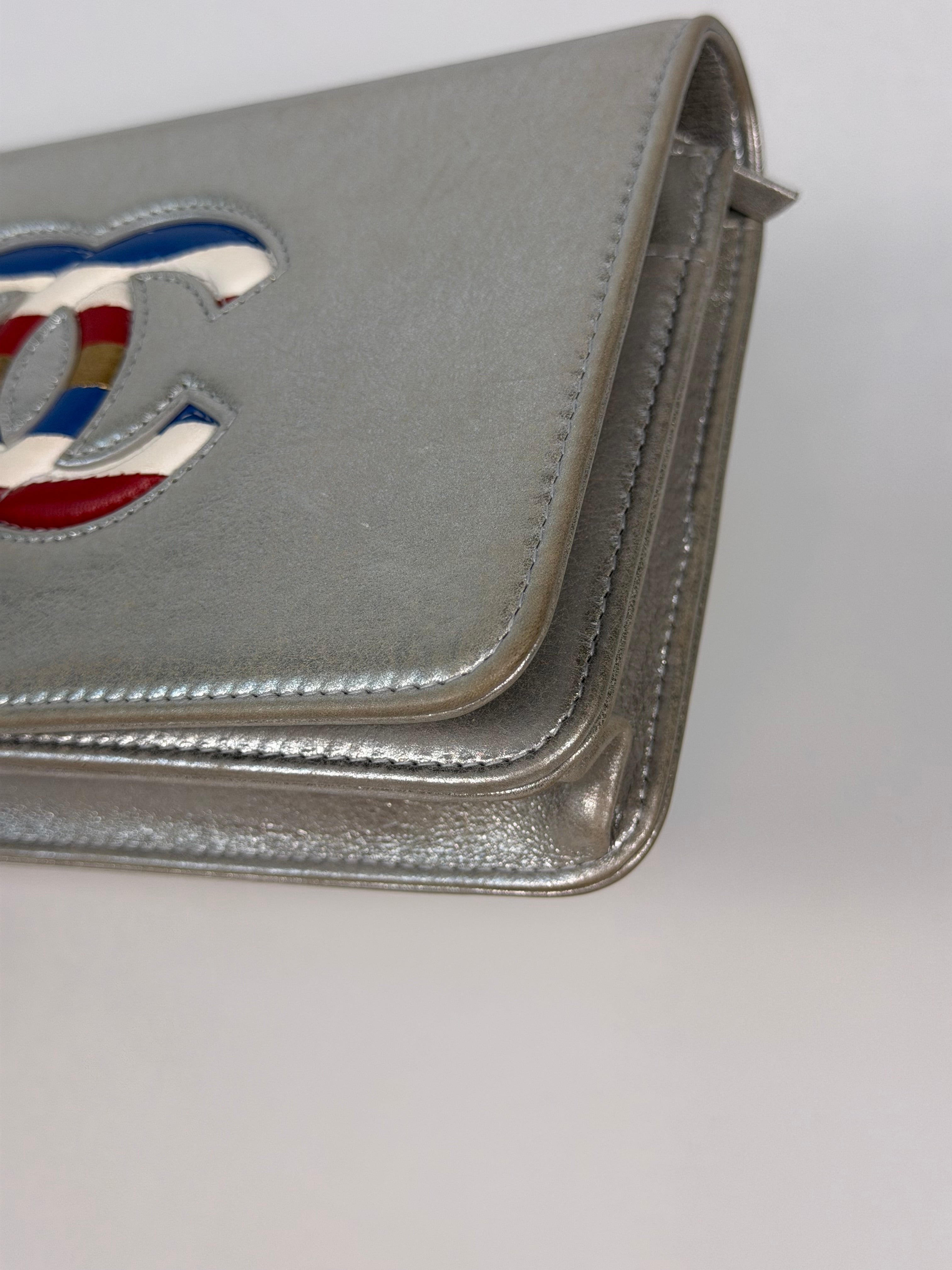 Chanel Filigree Limited Edition Wallet On Chain In Silver With Silver Hardware