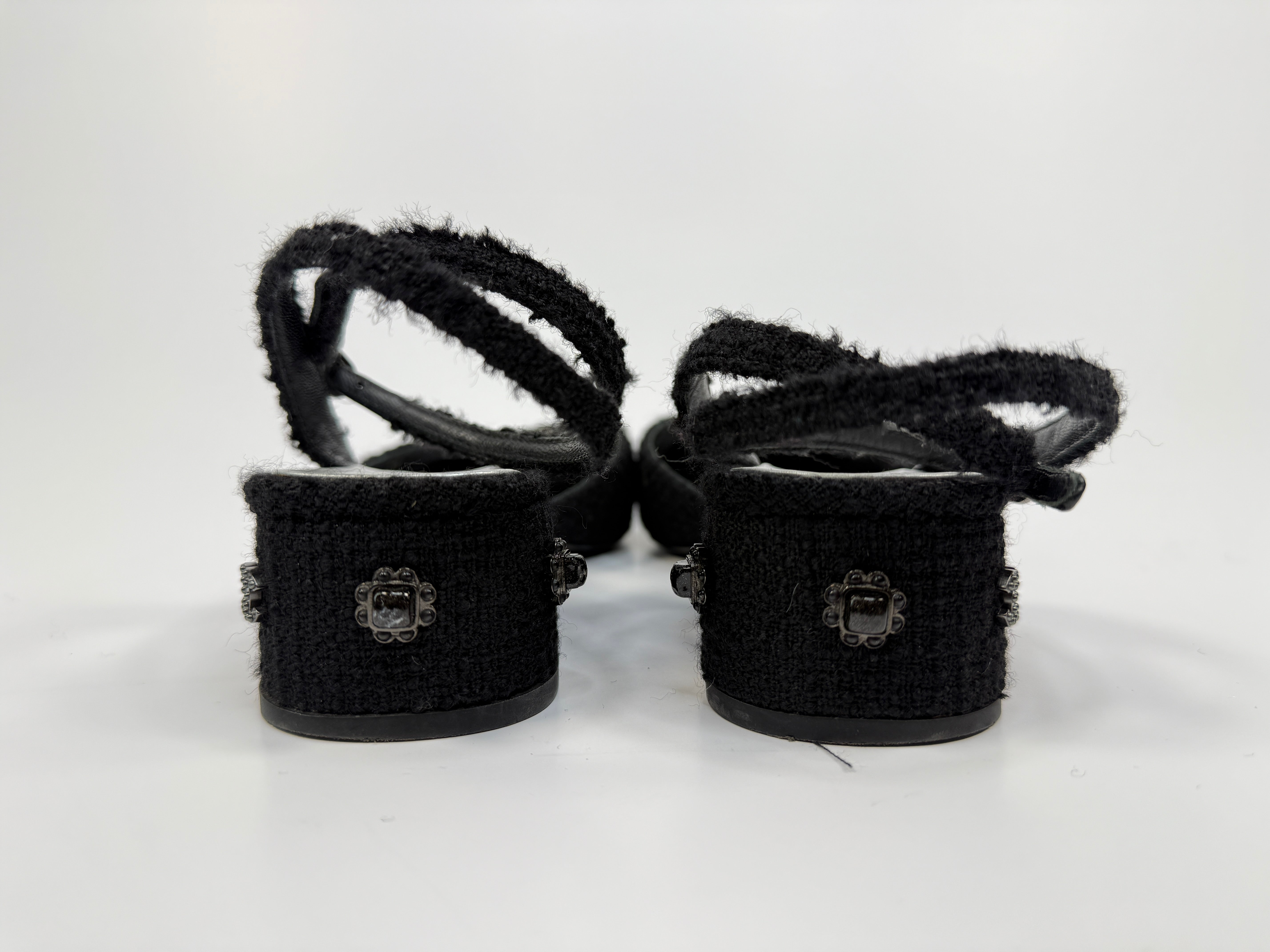 Chanel Tweed Slingback Pumps (Size 39.5/UK 6.5)