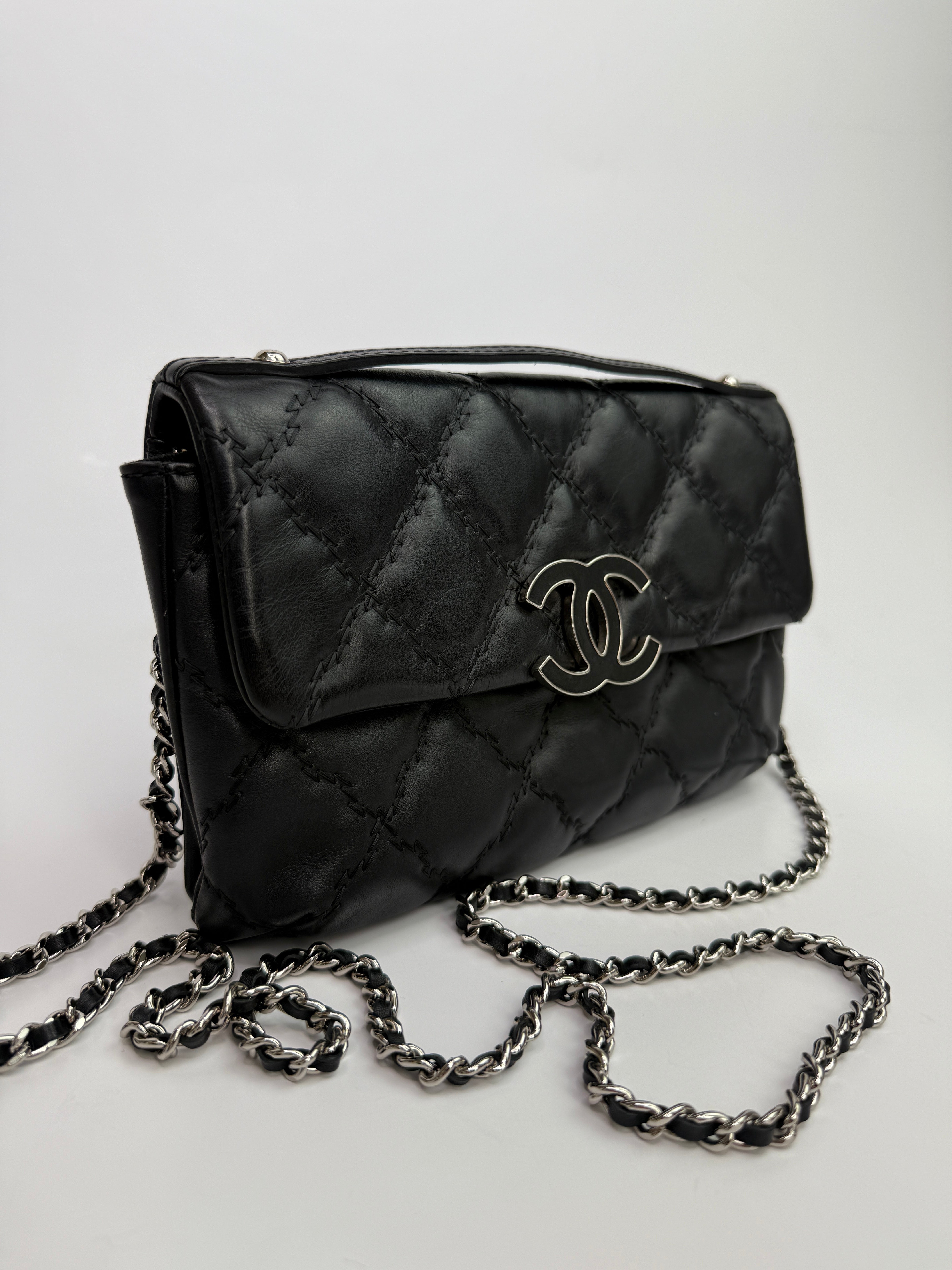 Chanel CC Ultimate Stitch Quilted Flap Bag
Pre Loved & Authentic