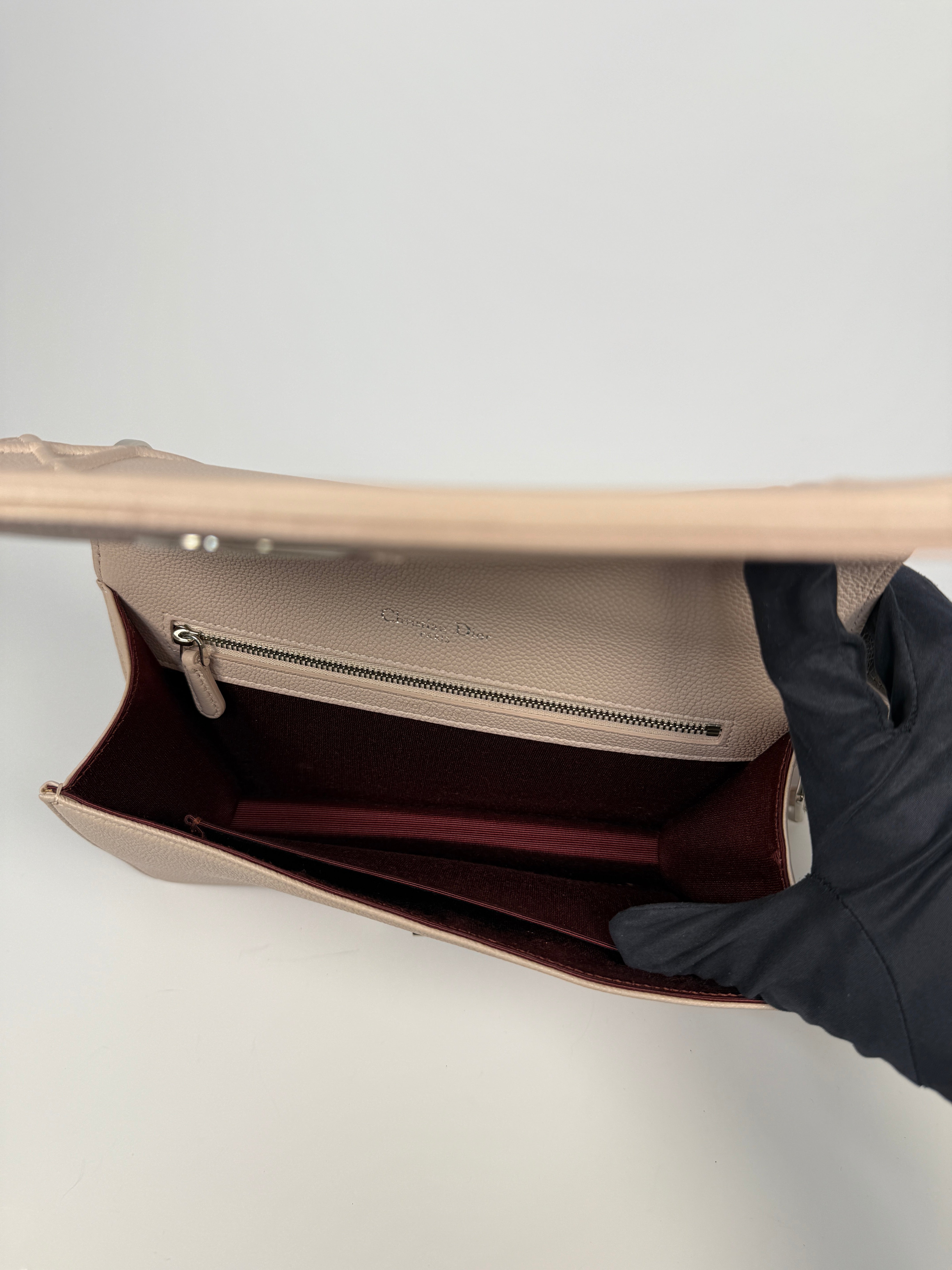 Christian Dior Medium Diorama Bag In Blush Pink Leather With Silver Hardware. Authentic and preloved. Excellent Condition