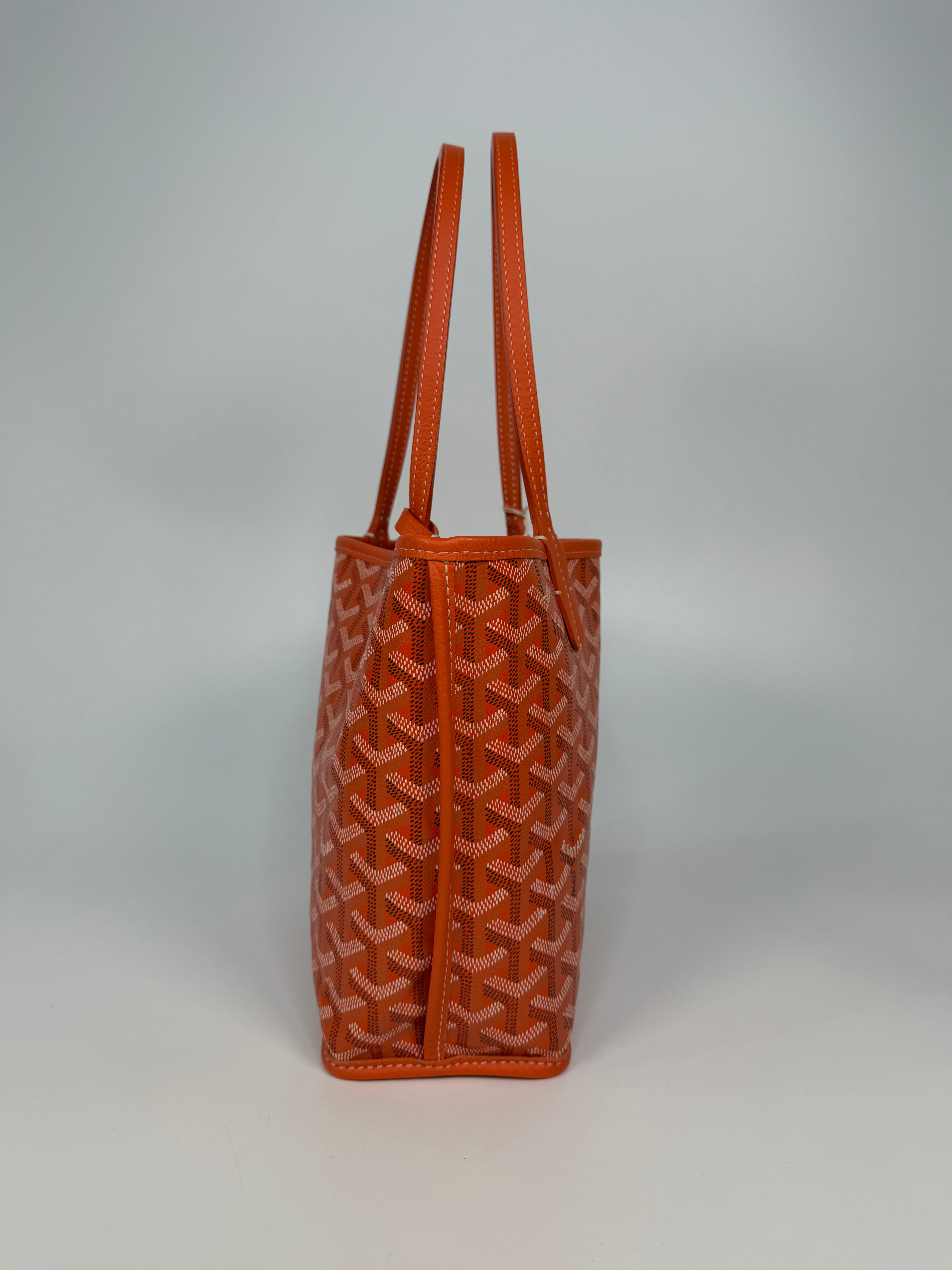 Goyard Mini Anjou Orange Leather, excellent condition pre loved condition. Verified by Luxe Cheshire. Insured next day delivery