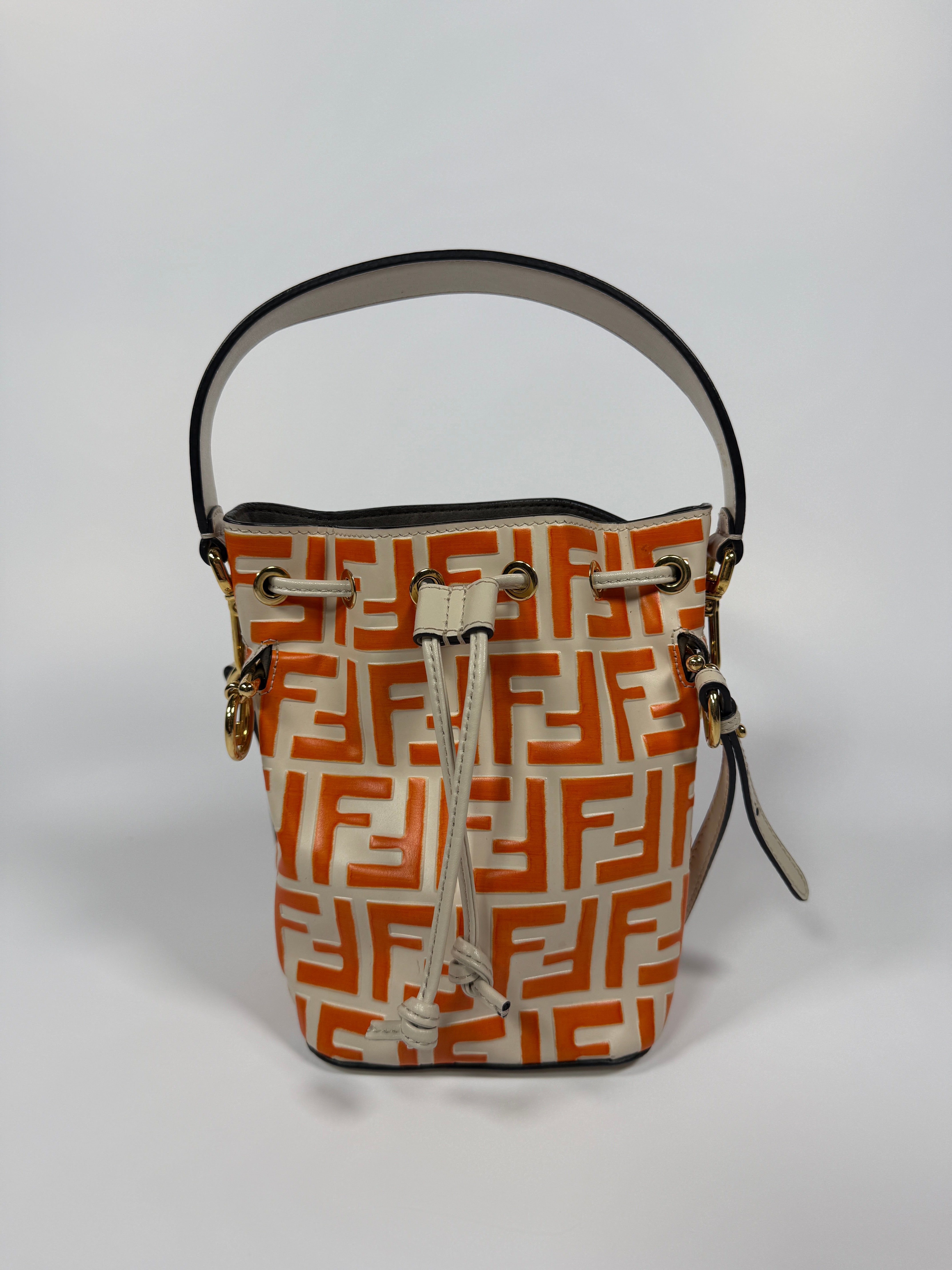 Authentic and pre loved Fendi Mini Mon Tresor Bucket Bag orange In Very Good Condition