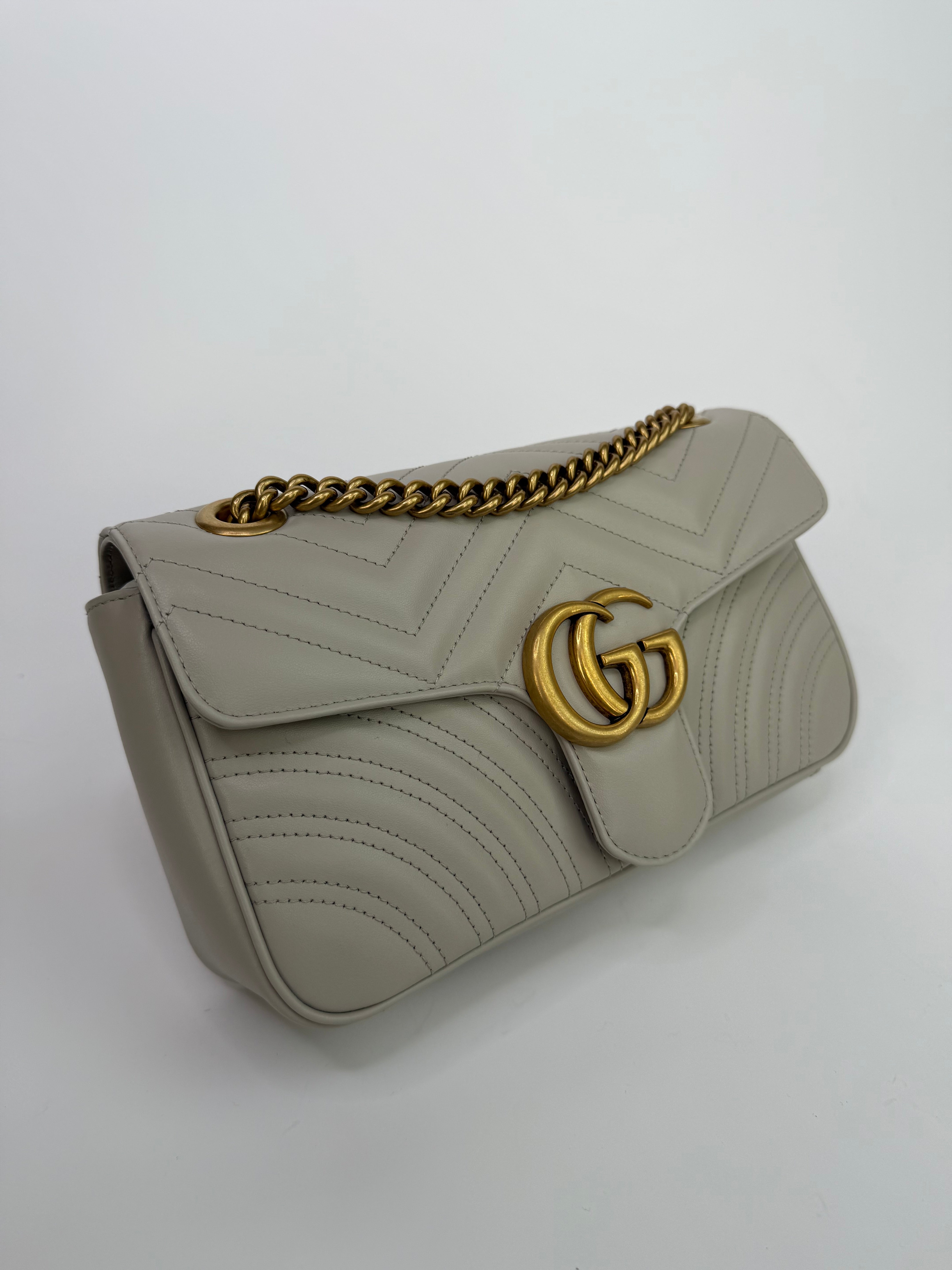 Gucci GG Medium Marmont Matelasse Shoulder Bag