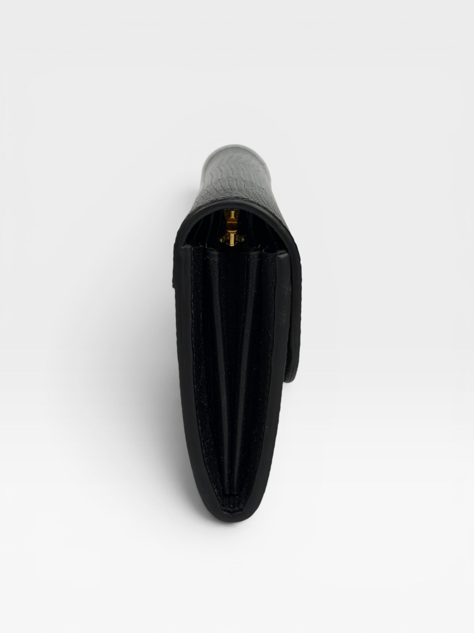 Celine Triomphe Wallet In Black Lizard Embossed Calfskin Gold Hardware. Authentic and preloved in excellent condition