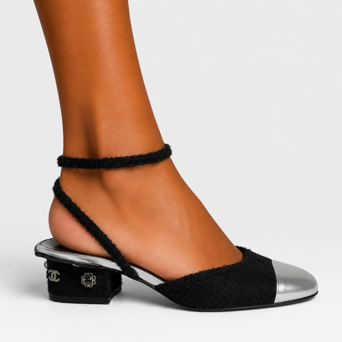Chanel Tweed Slingback Pumps (Size 39.5/UK 6.5)