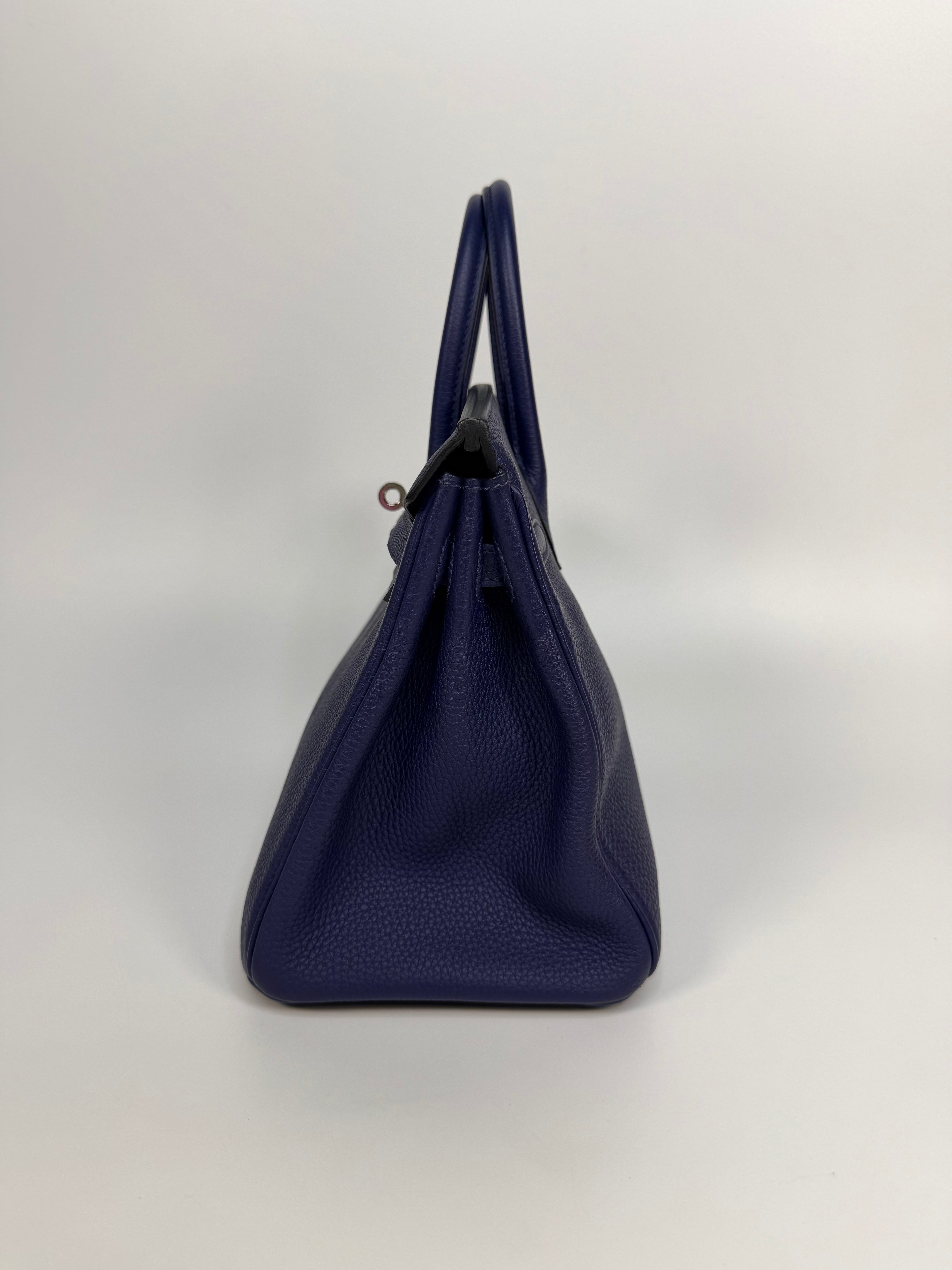 Hermès Birkin 25 In Blue Sapphire Togo With Palladium Hardware. Authentic and preloved in excellent condition