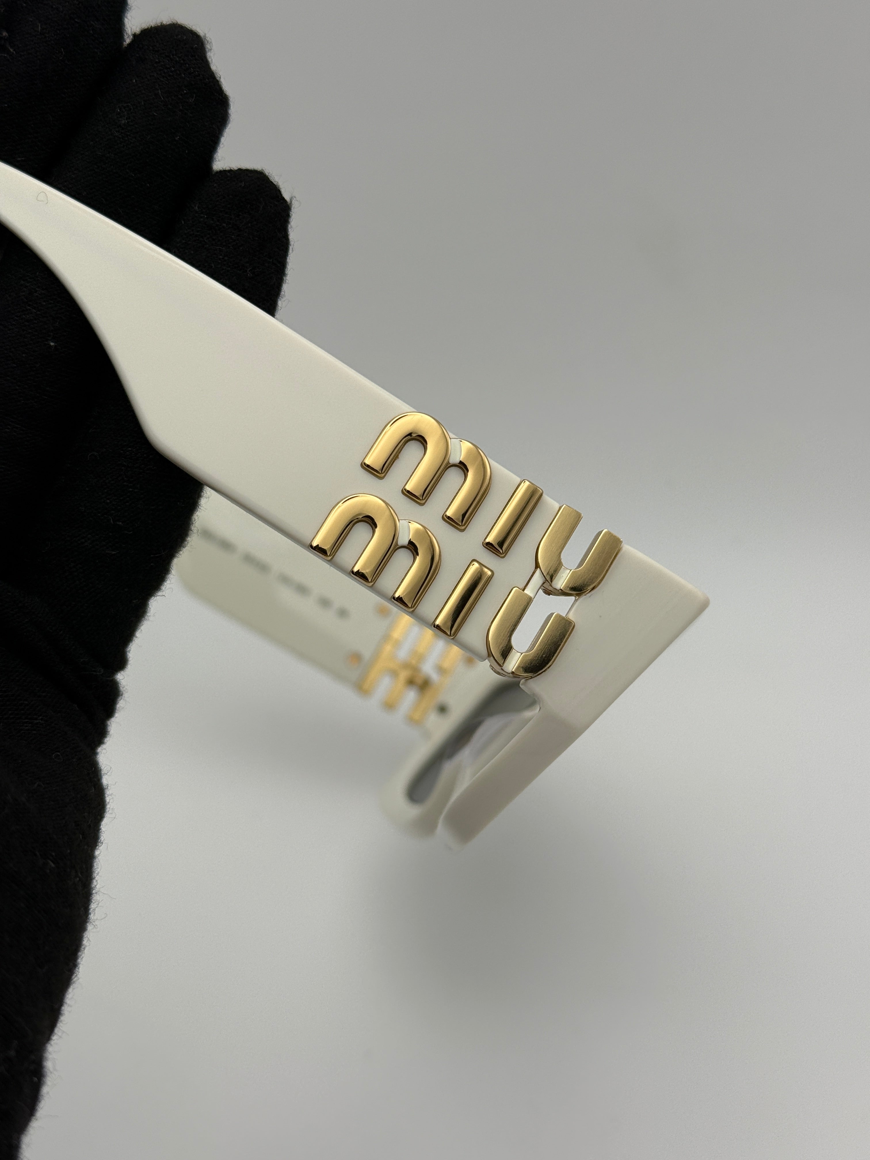 MiuMiu White logo sunglasses, Authentic and preloved. 100% Authenticity guarantee