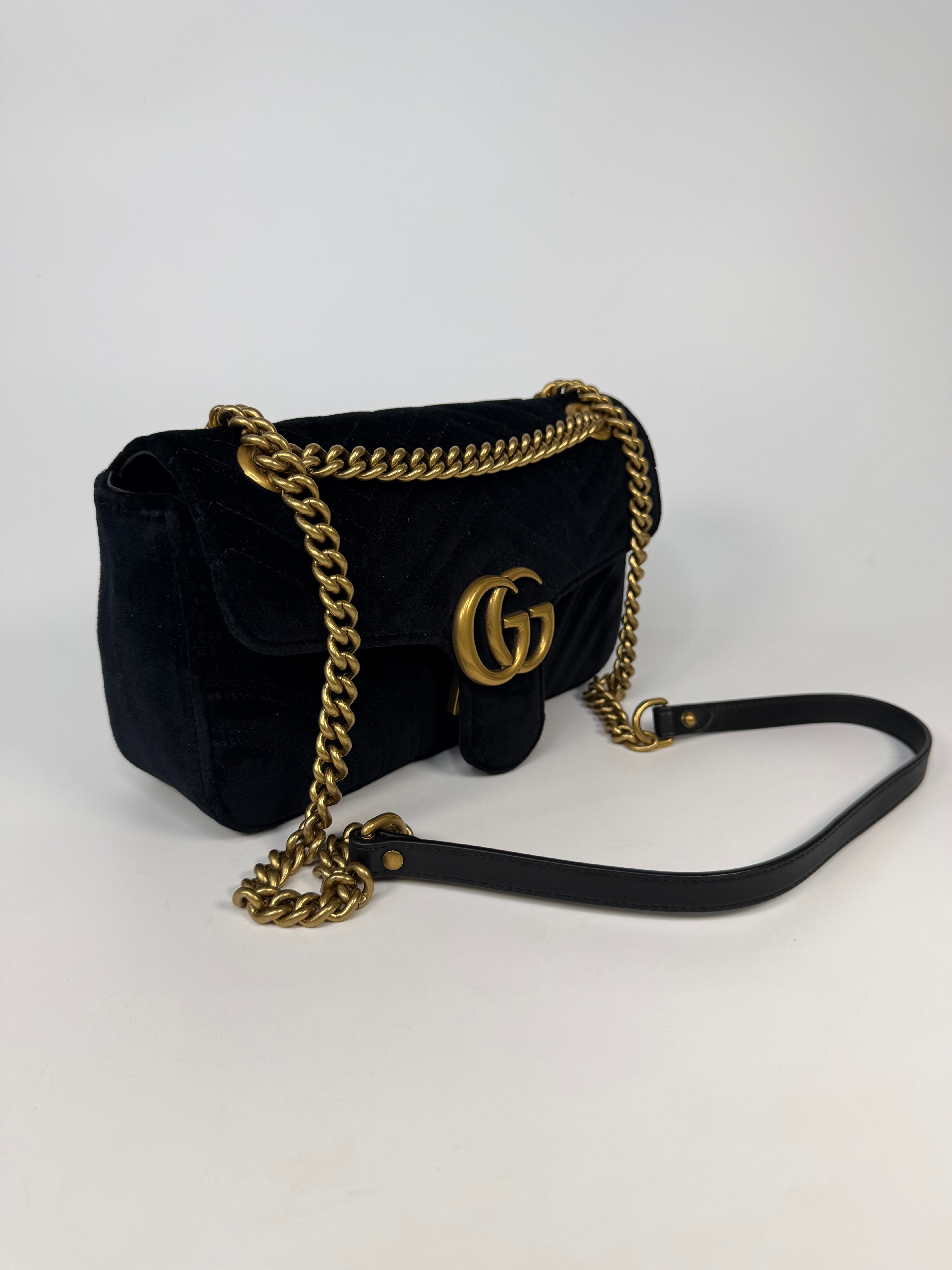 Authentic pre-loved Gucci Marmont In Black velvet With Gold Hardware new/unused condition, verified by Luxe Cheshire. Trusted designer resale.