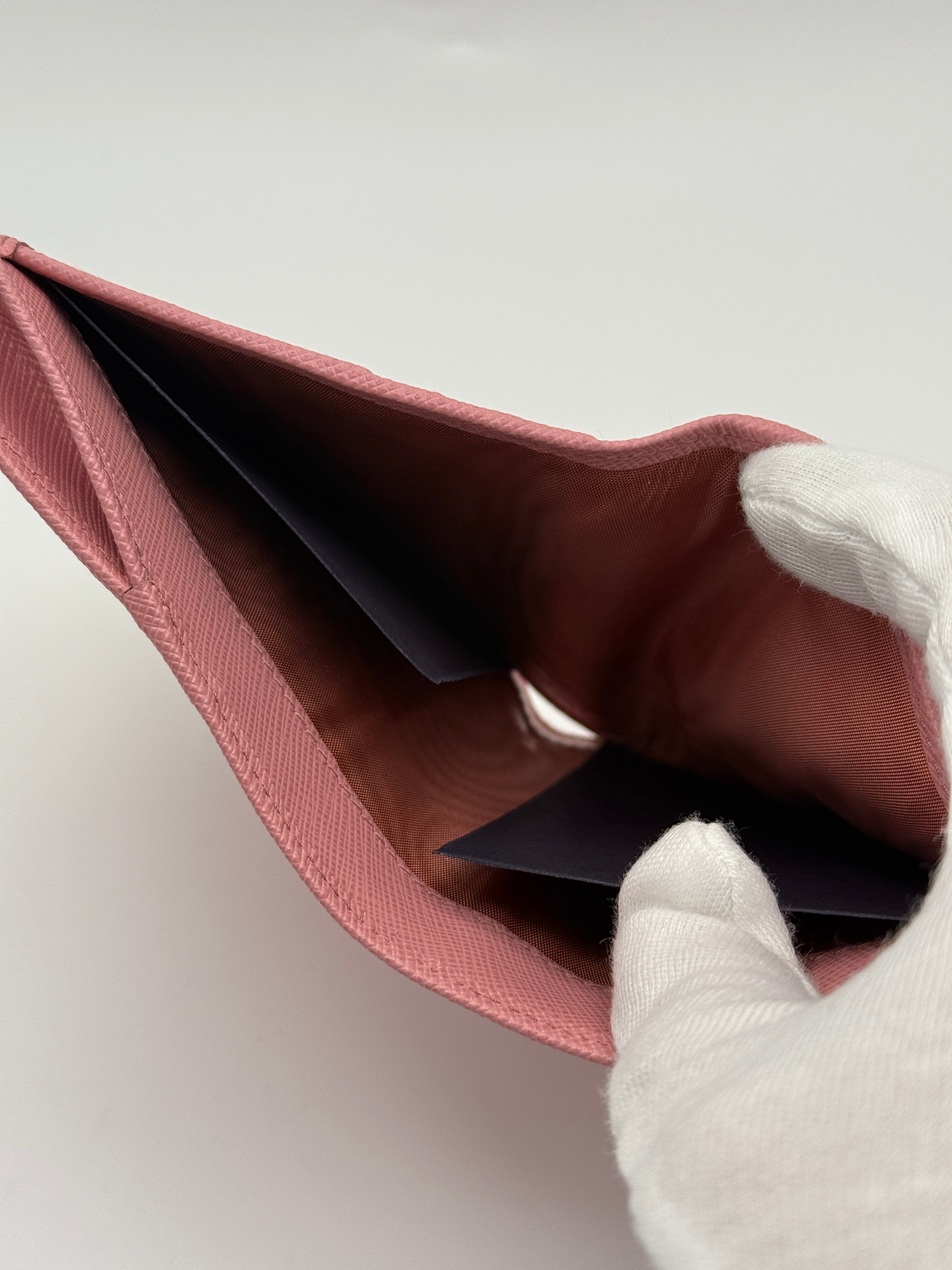Prada Small Wallet In Pink Saffiano Leather
