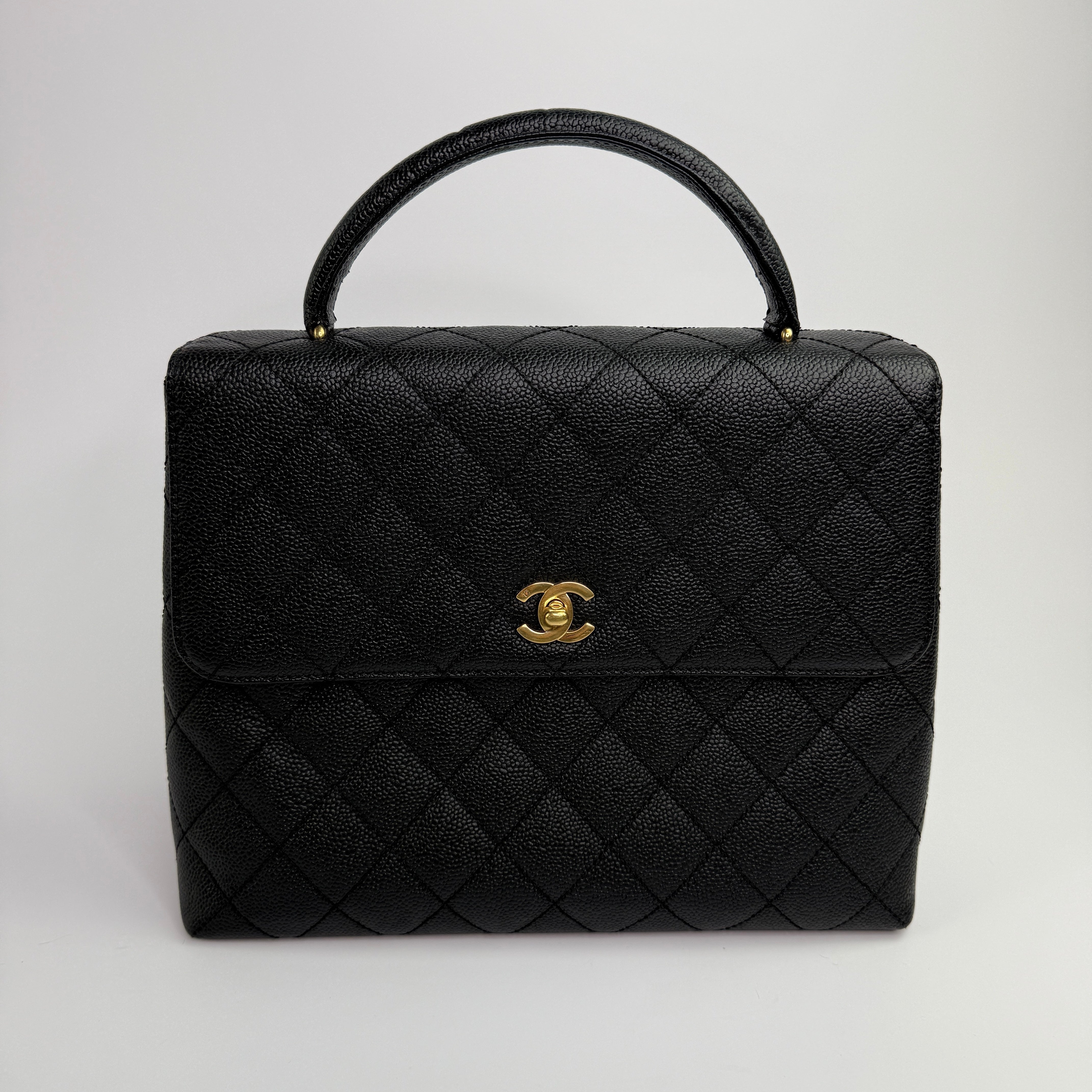 Chanel Vintage Black Caviar Kelly Top Handle
Pre Loved & Authentic