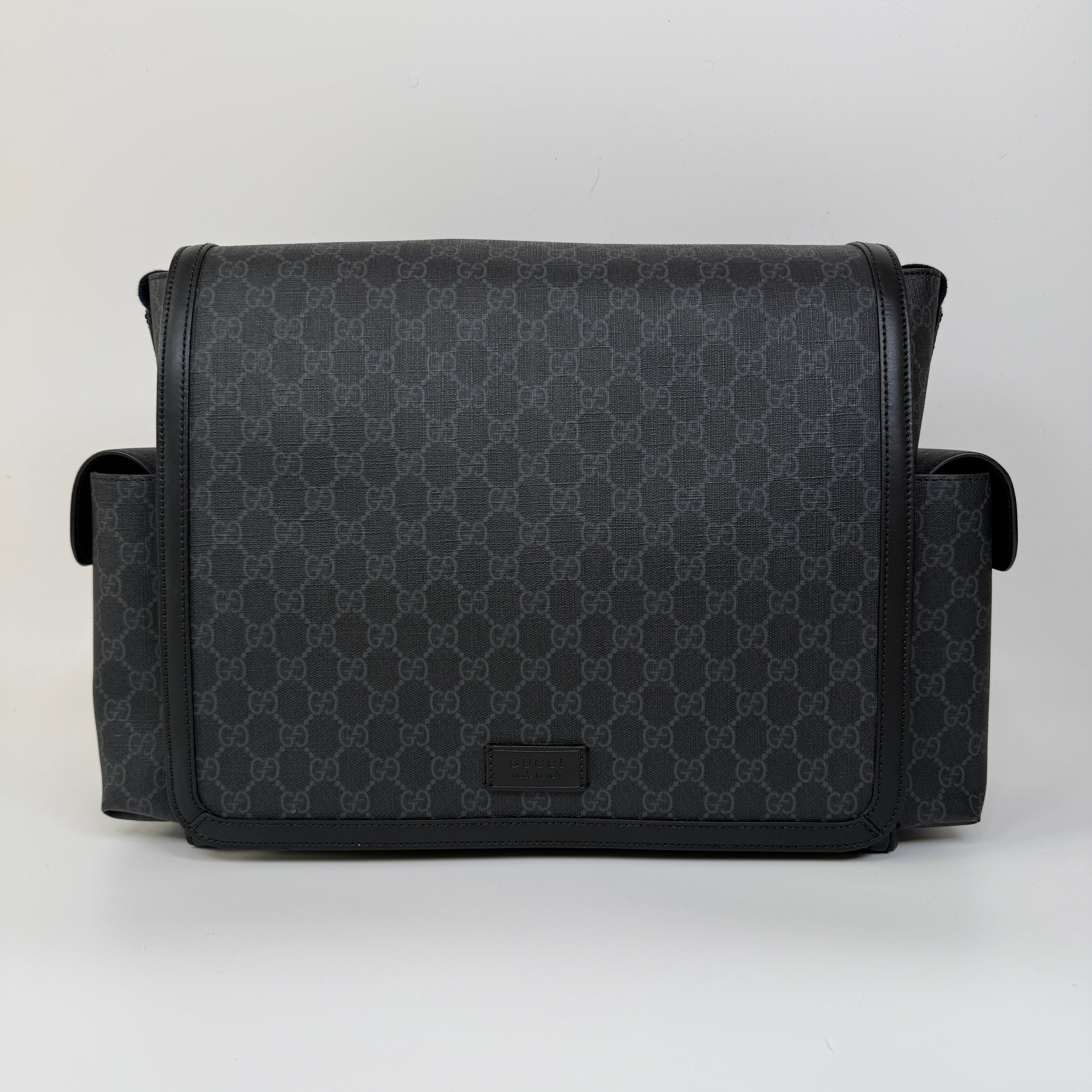 Authentic and preloved Gucci GG Supreme Medium Baby Changing Bag In Black Canvas. Excellent condition. 100% Authenticity guarantee