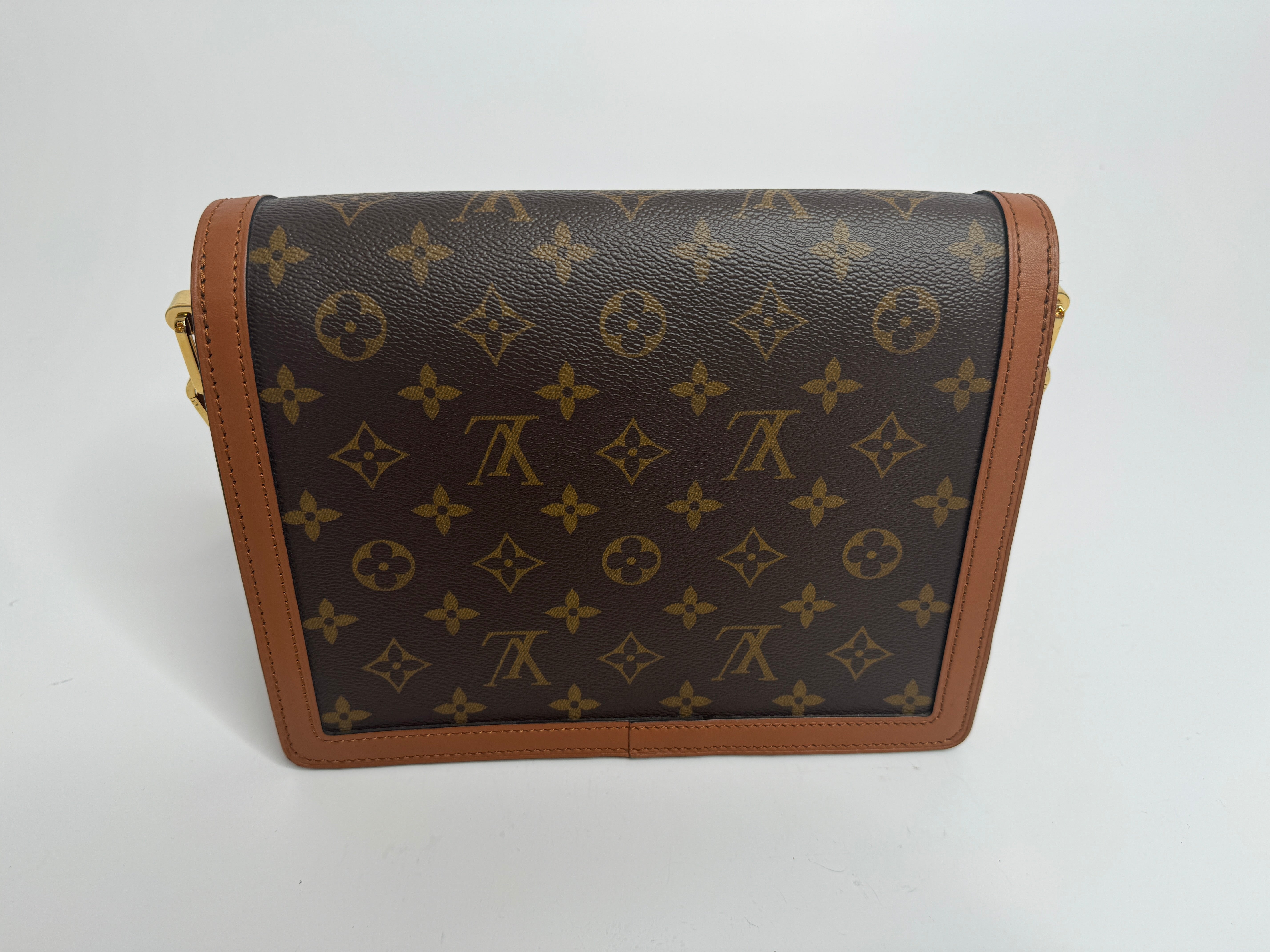 Authentic pre-loved Louis Vuitton Dauphine MM Bag. New & Unused.