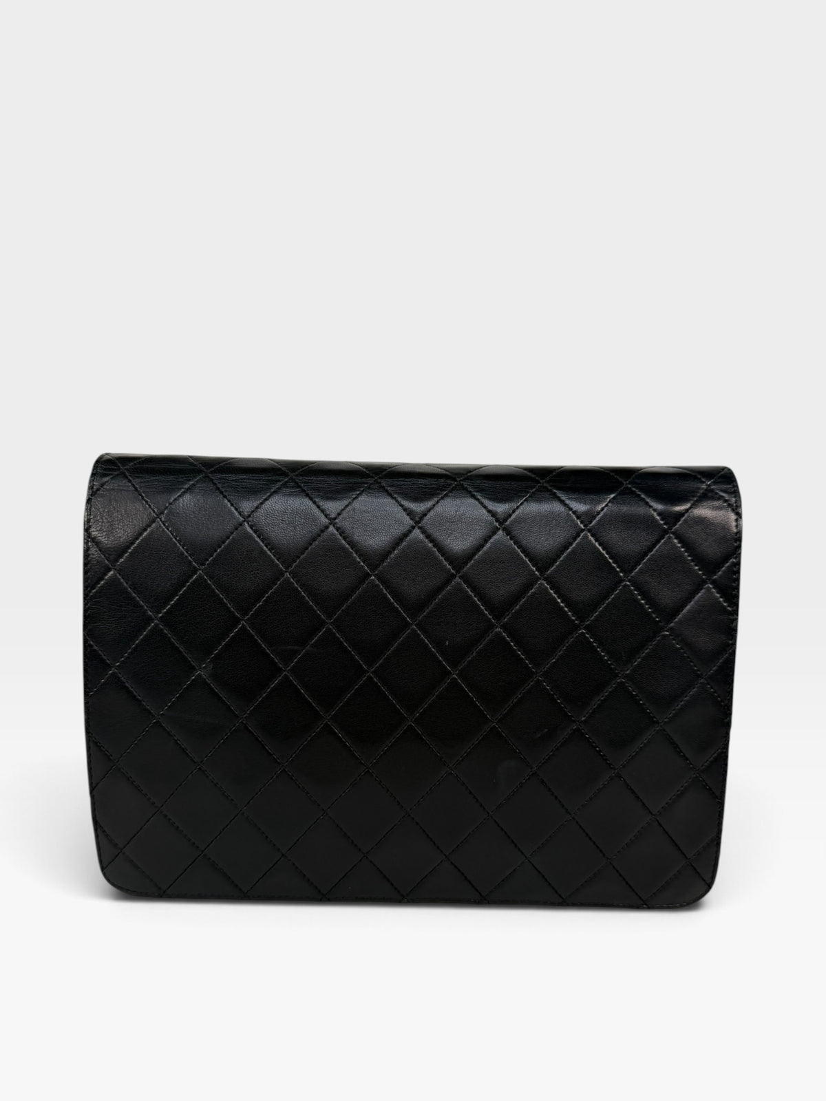 Chanel Vintage Flap Bag In Lambskin With 24kt Gold Hardware 100% authentic and preloved in excellent condition
