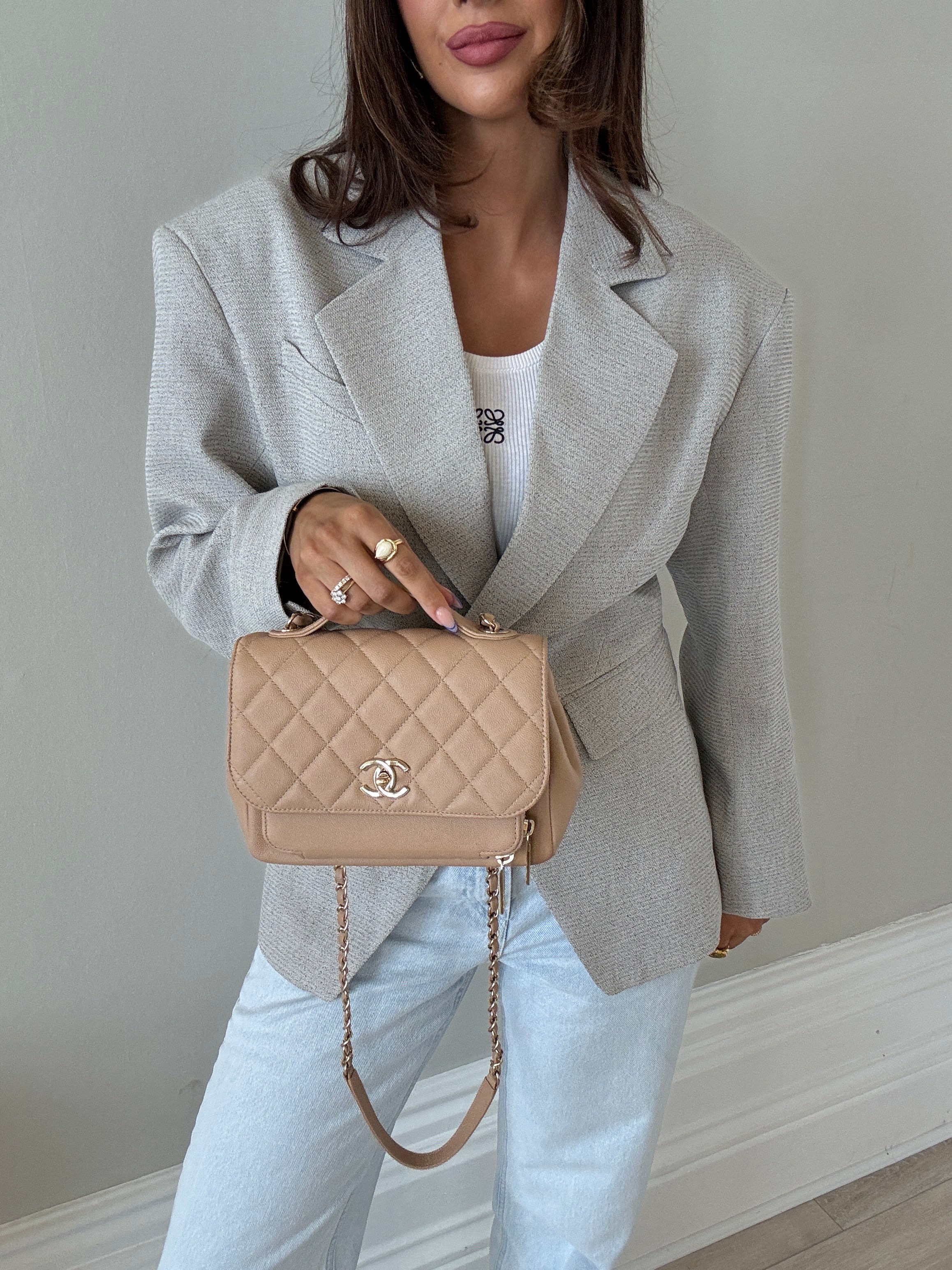 Chanel Small Business Affinity Bag
Pre Loved & Authentic