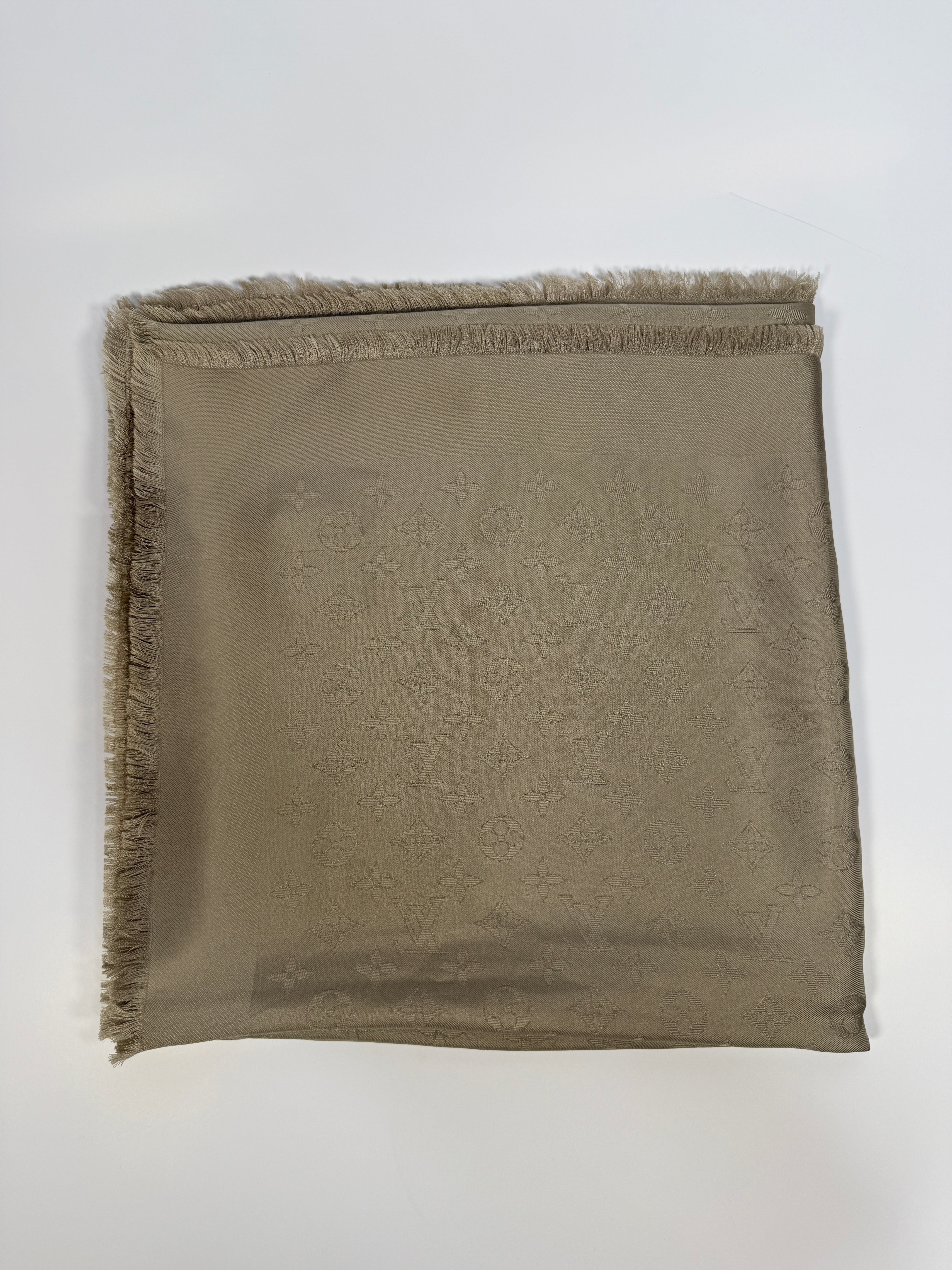 Louis Vuitton Monogram Shine Shawl