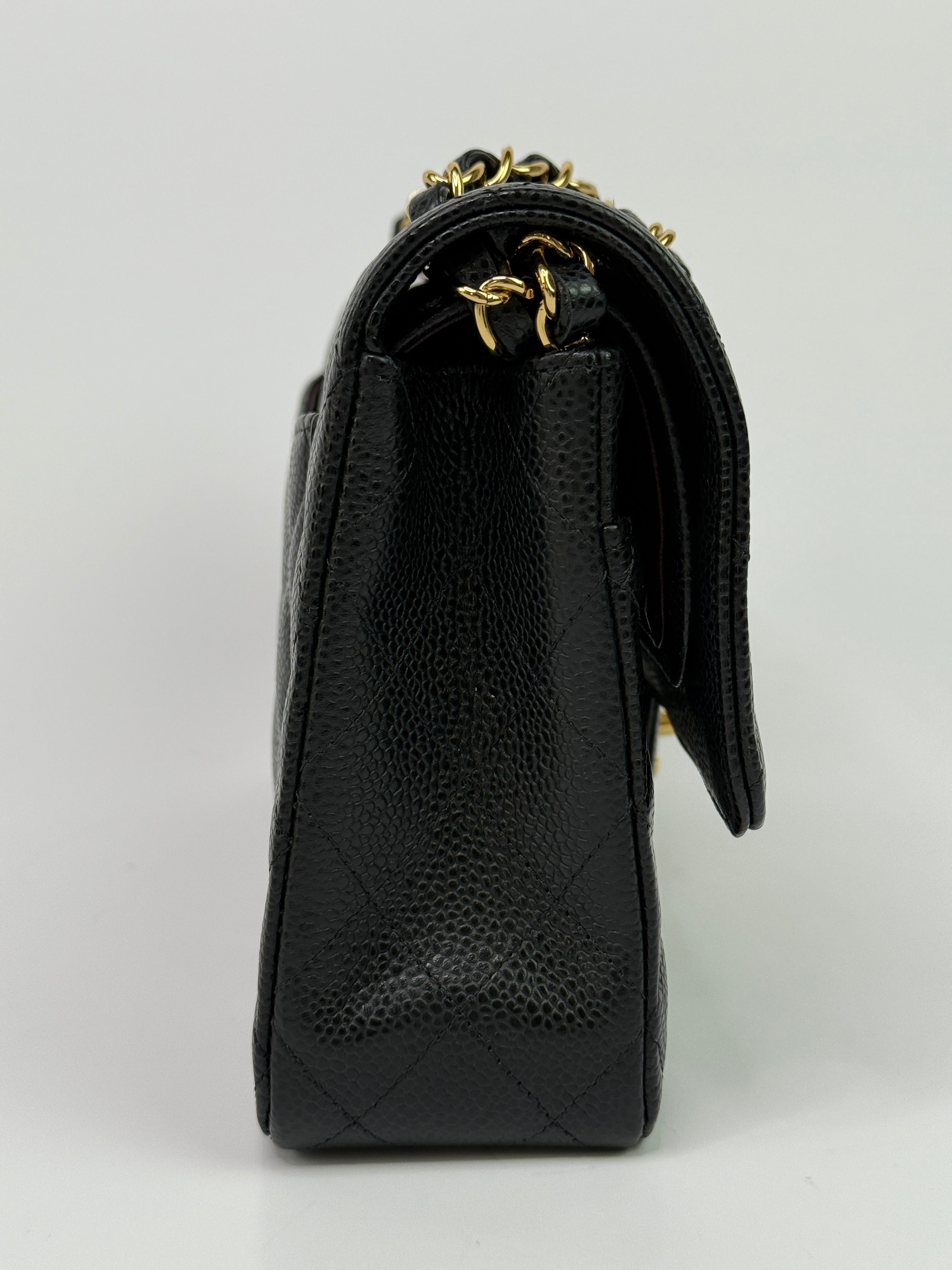 Chanel Medium Classic Double Flap Black Caviar With GHW