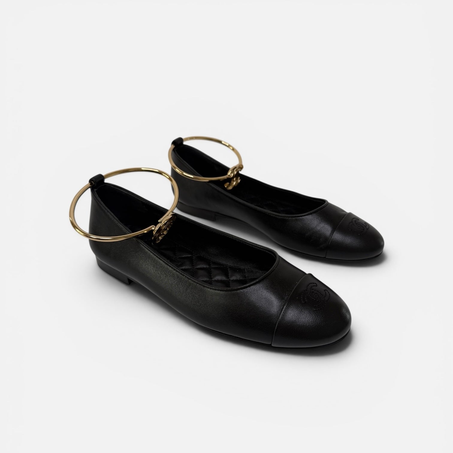 Chanel Ballet Pumps In Black Quilted Lambskin Leather (Size 38/UK5)