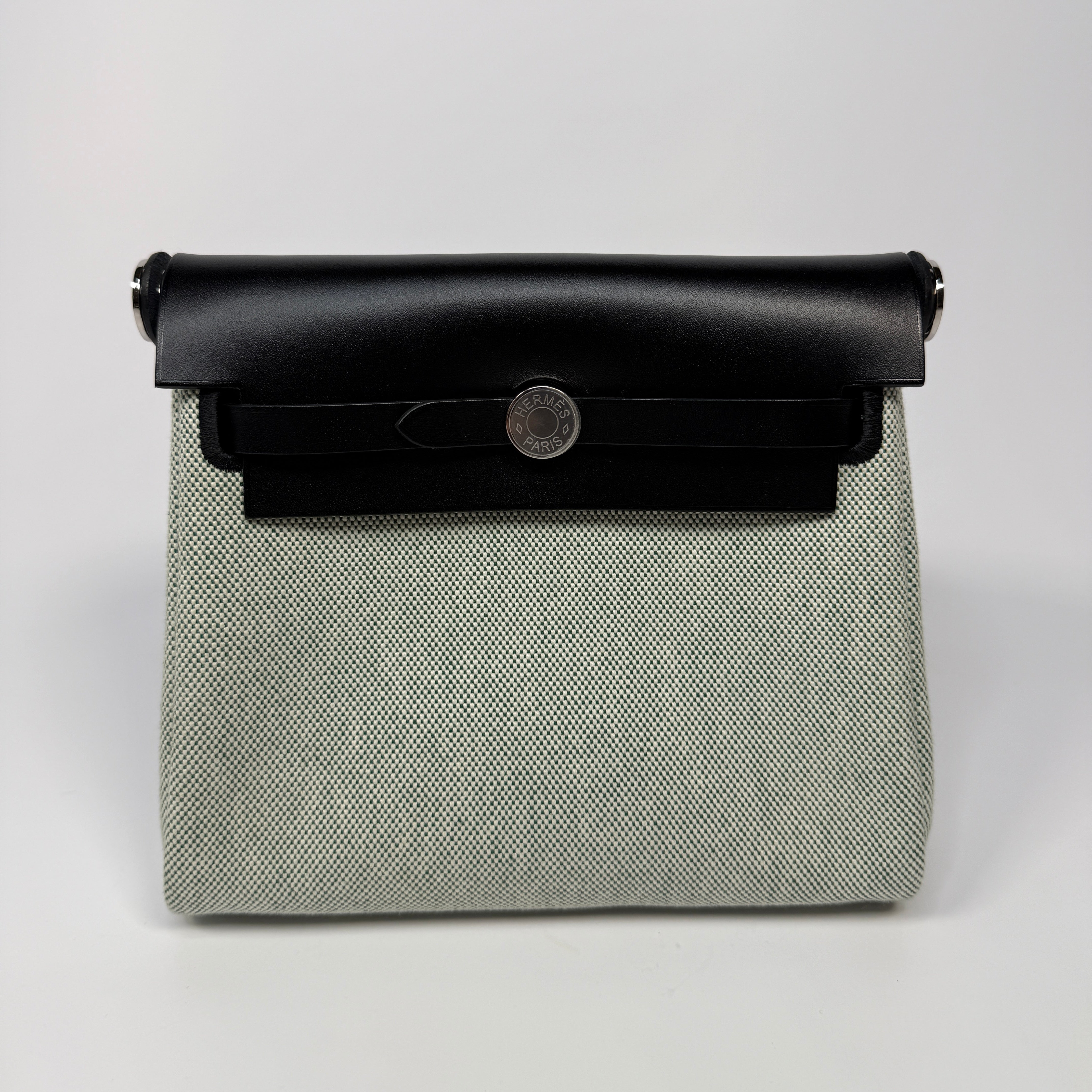Authentic Pre Loved Hermès Herbag Zip 20 Ecru/ Vert Moyen & Noir New & Unused