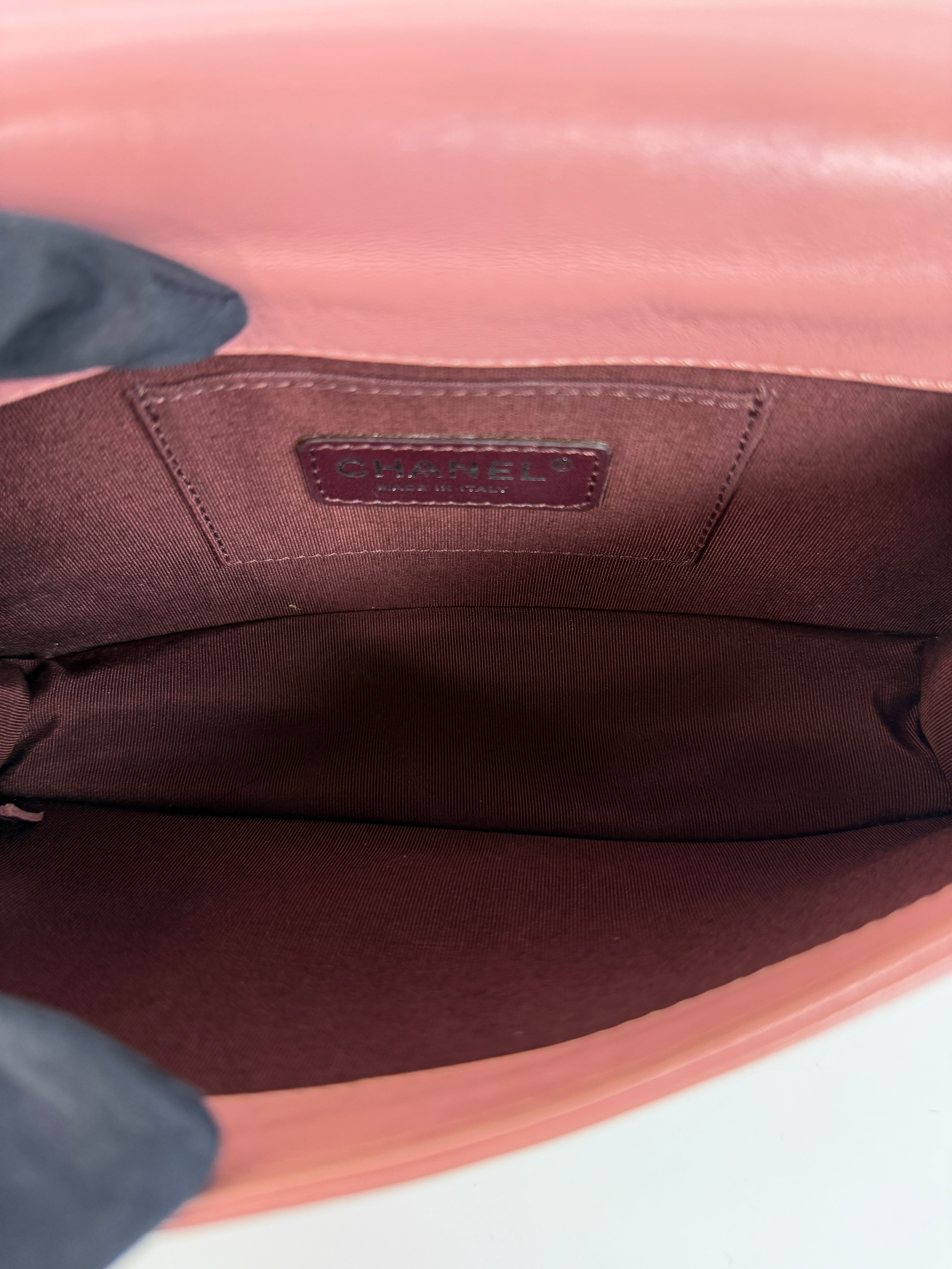 Chanel pink plexiglass Horizontal Boy Brick Bag
Pre Loved & Authentic