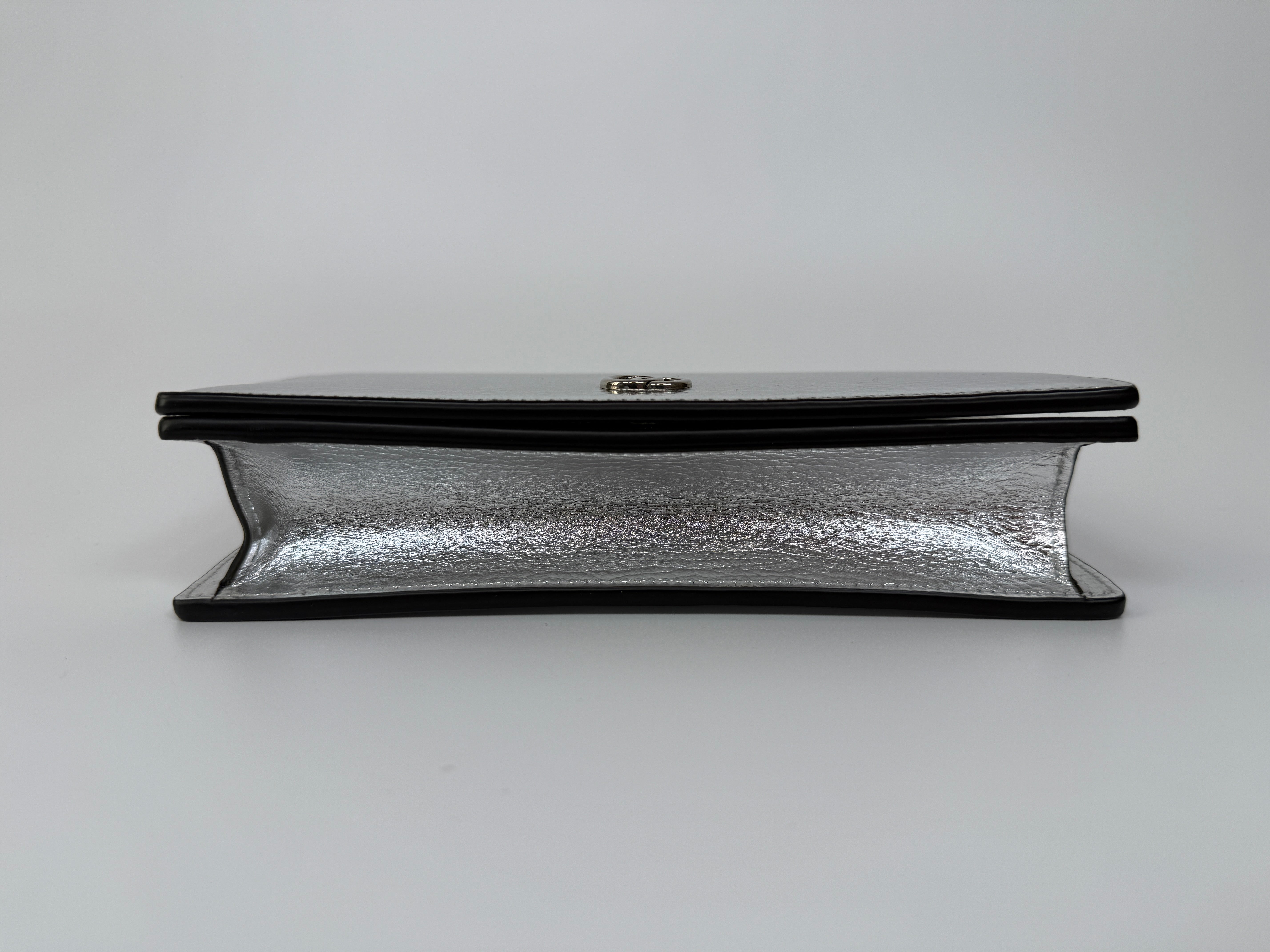 Authentic and preloved Gucci GG Marmont Leather Wallet On Chain In Metallic Silver Leather. Excellent Condition. 100% Authenticity guarantee.