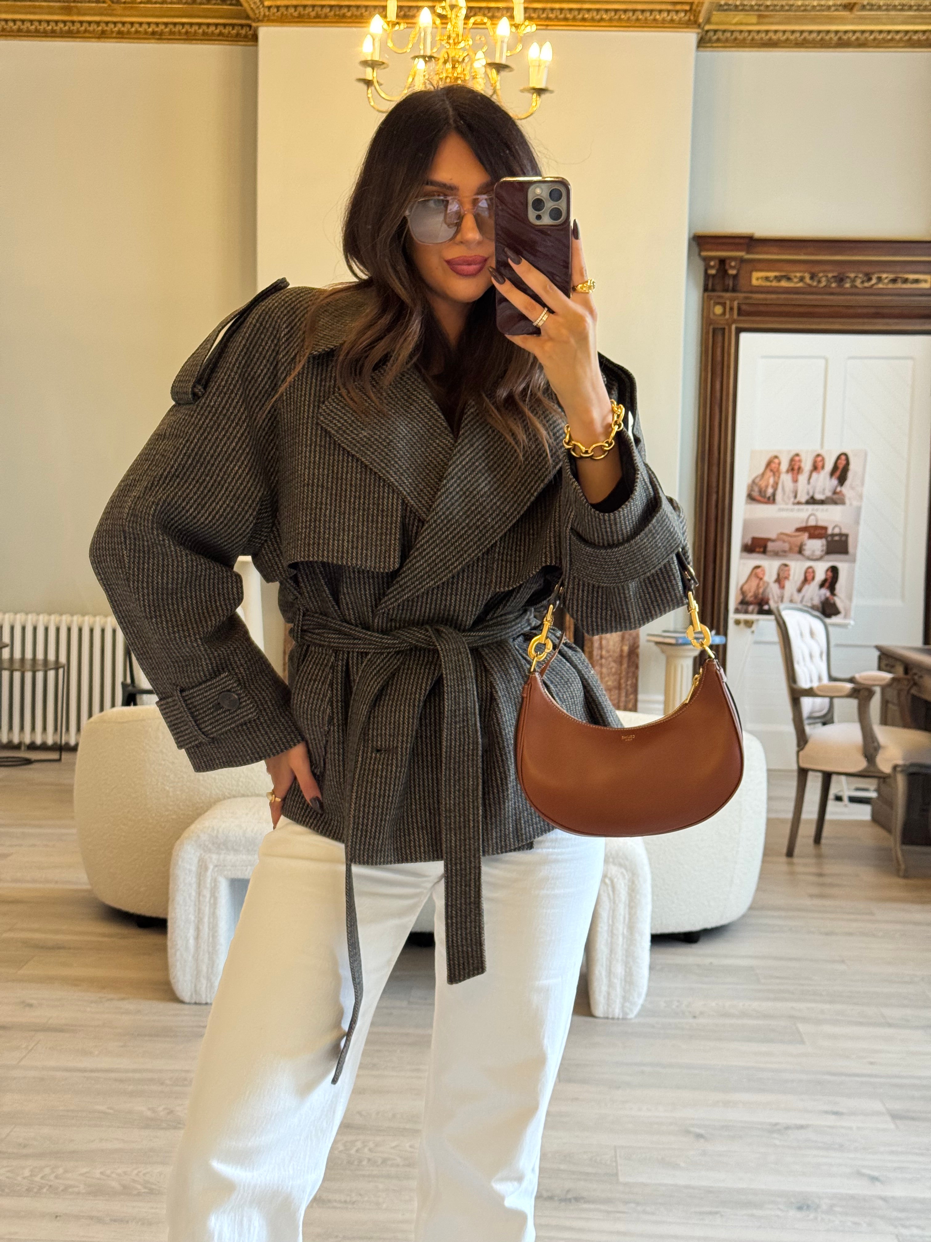 Celine Medium Ava Bag
Pre Loved & Authentic